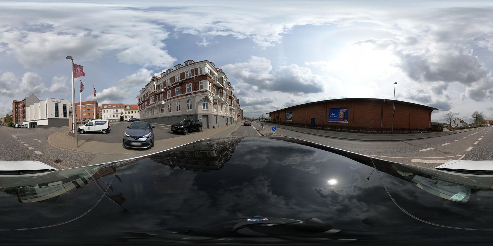 Street view near Best Western Plus Hotel Kronjylland, Randers — © peterleth (CC BY-SA · Mapillary)