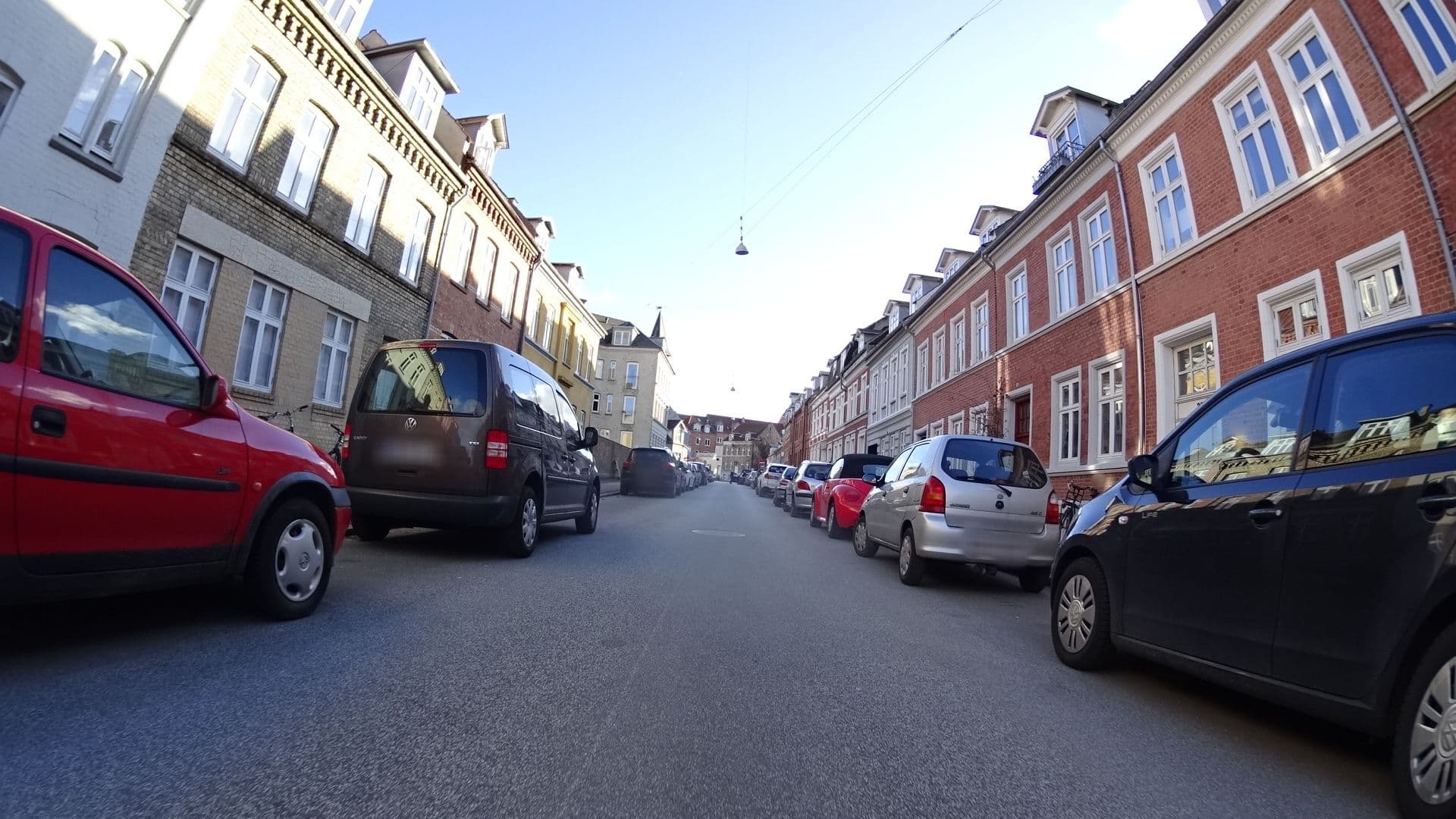 Street view near B&B Absalonsgade, Århus — © tryl (CC BY-SA · Mapillary)