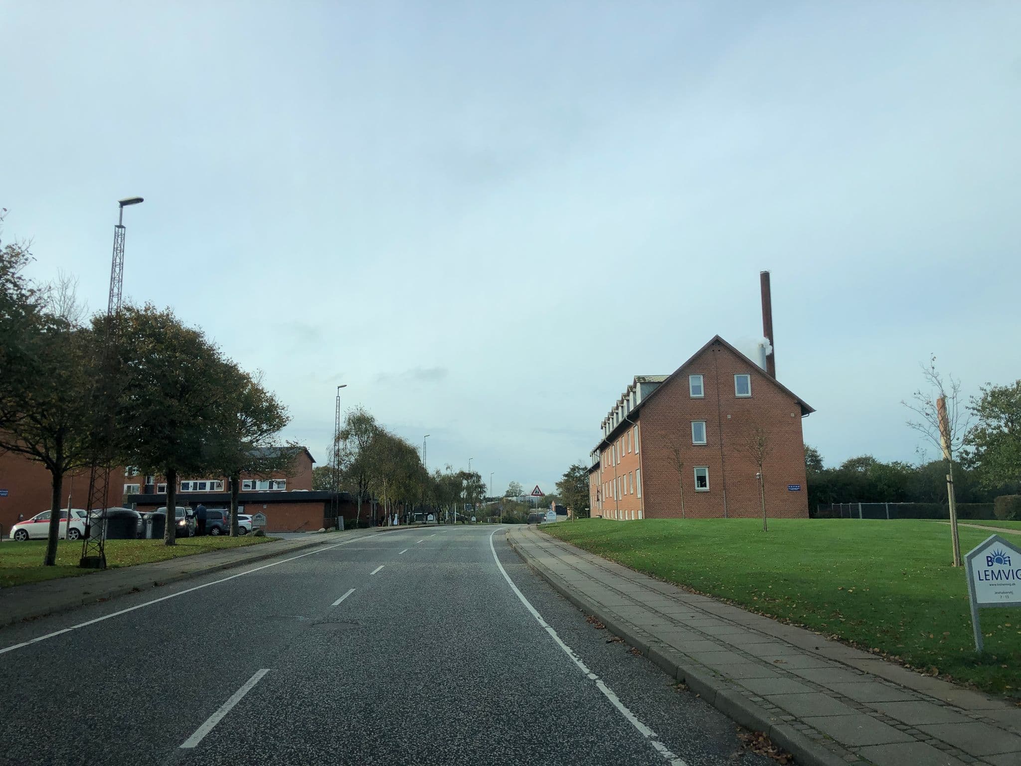 Street view near Bovbjerg Badehotel, Lemvig — © peterleth (CC BY-SA · Mapillary)