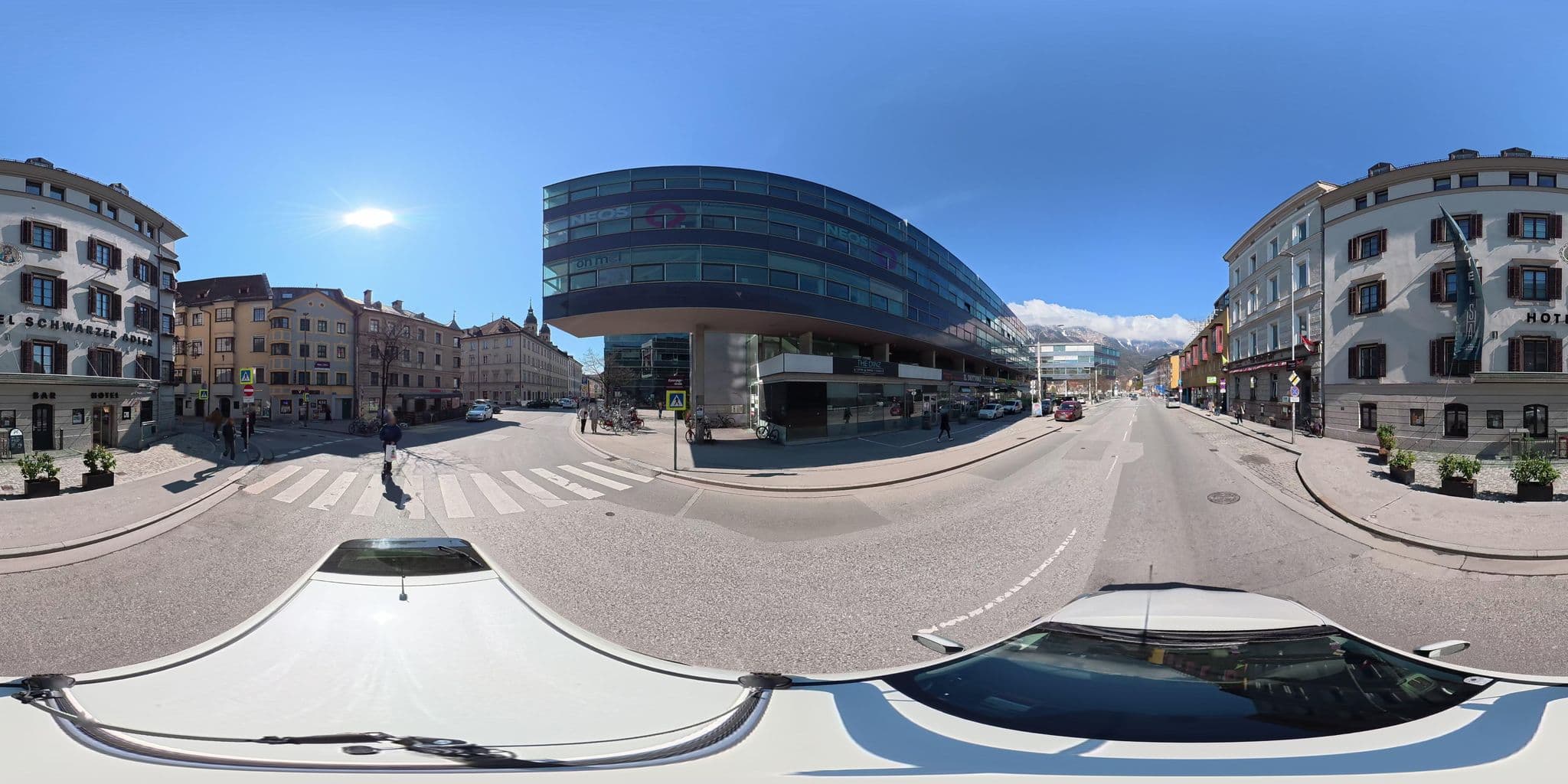 Street view near Schwarzer Adler, Innsbruck — © osmplus_org (CC BY-SA · Mapillary)