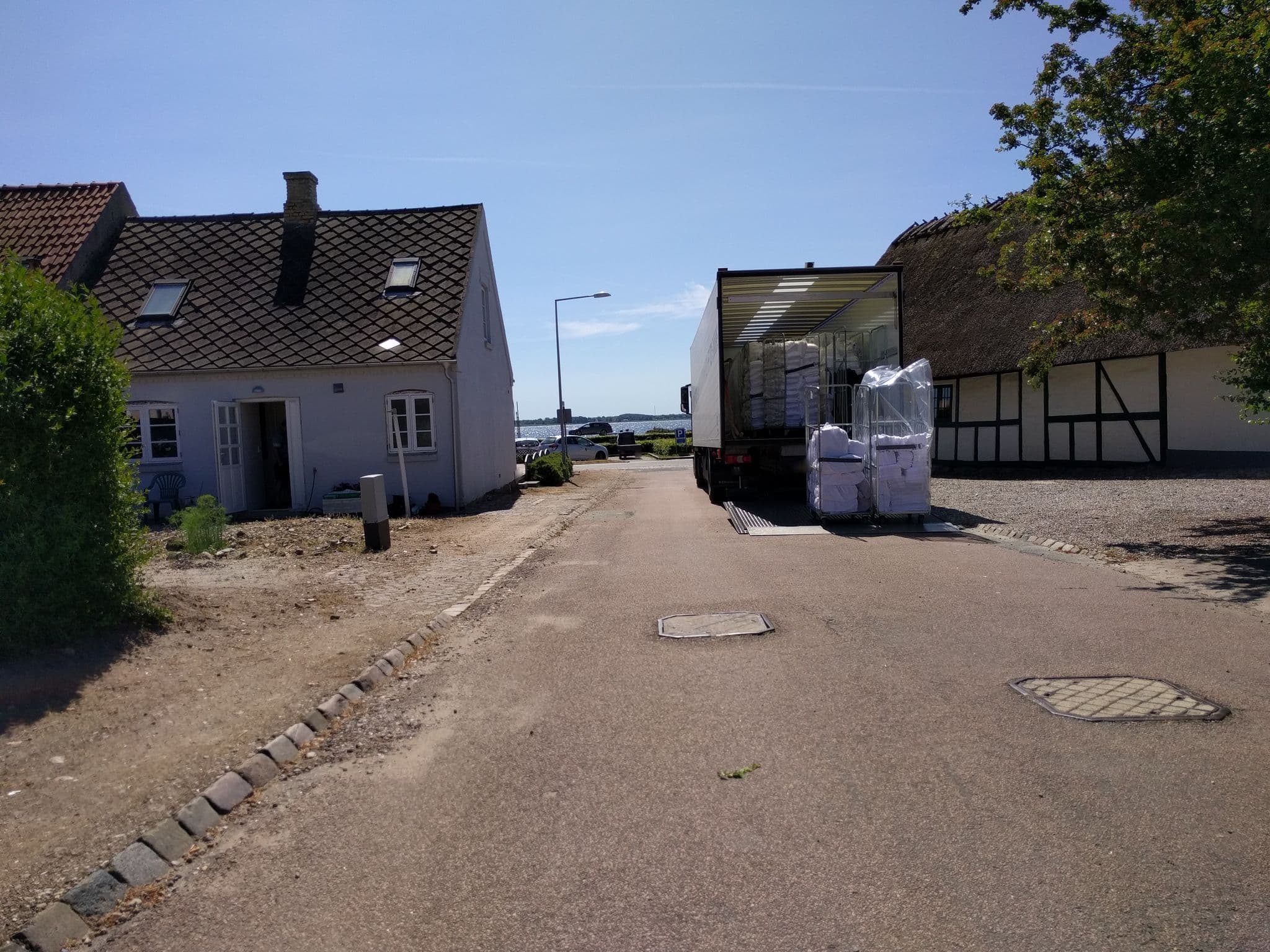 Street view near Munkebro Kro, Munkebo — © mszilas (CC BY-SA · Mapillary)
