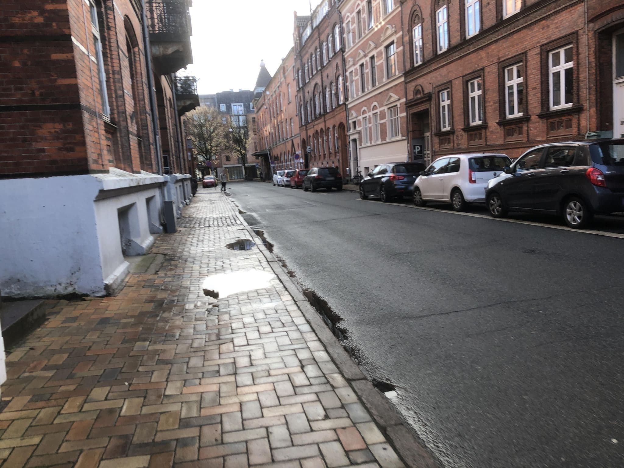 Street view near Det Lille Hotel, Odense — © railorama (CC BY-SA · Mapillary)