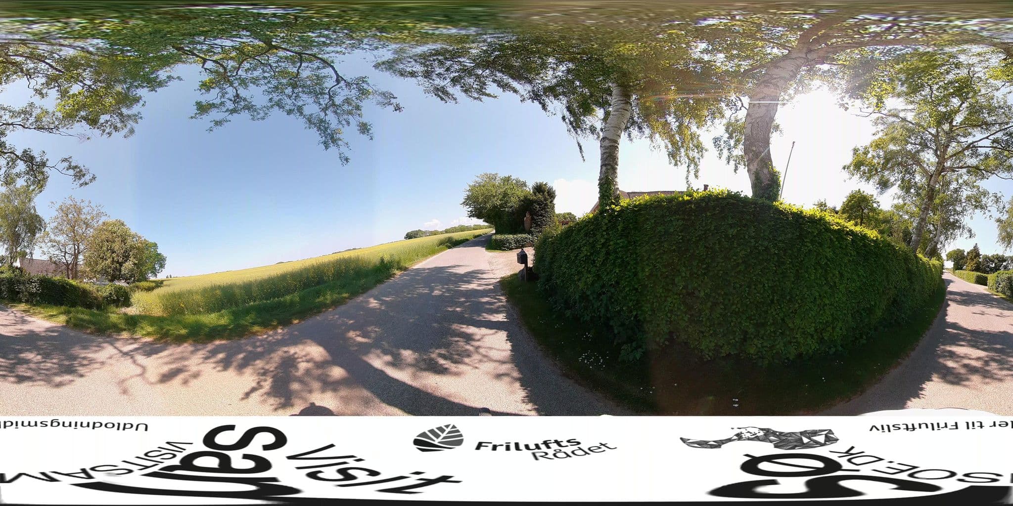 Street view near Svend-Åge og Minnas Slægtsgård, Odder — © jenspeterhansen (CC BY-SA · Mapillary)