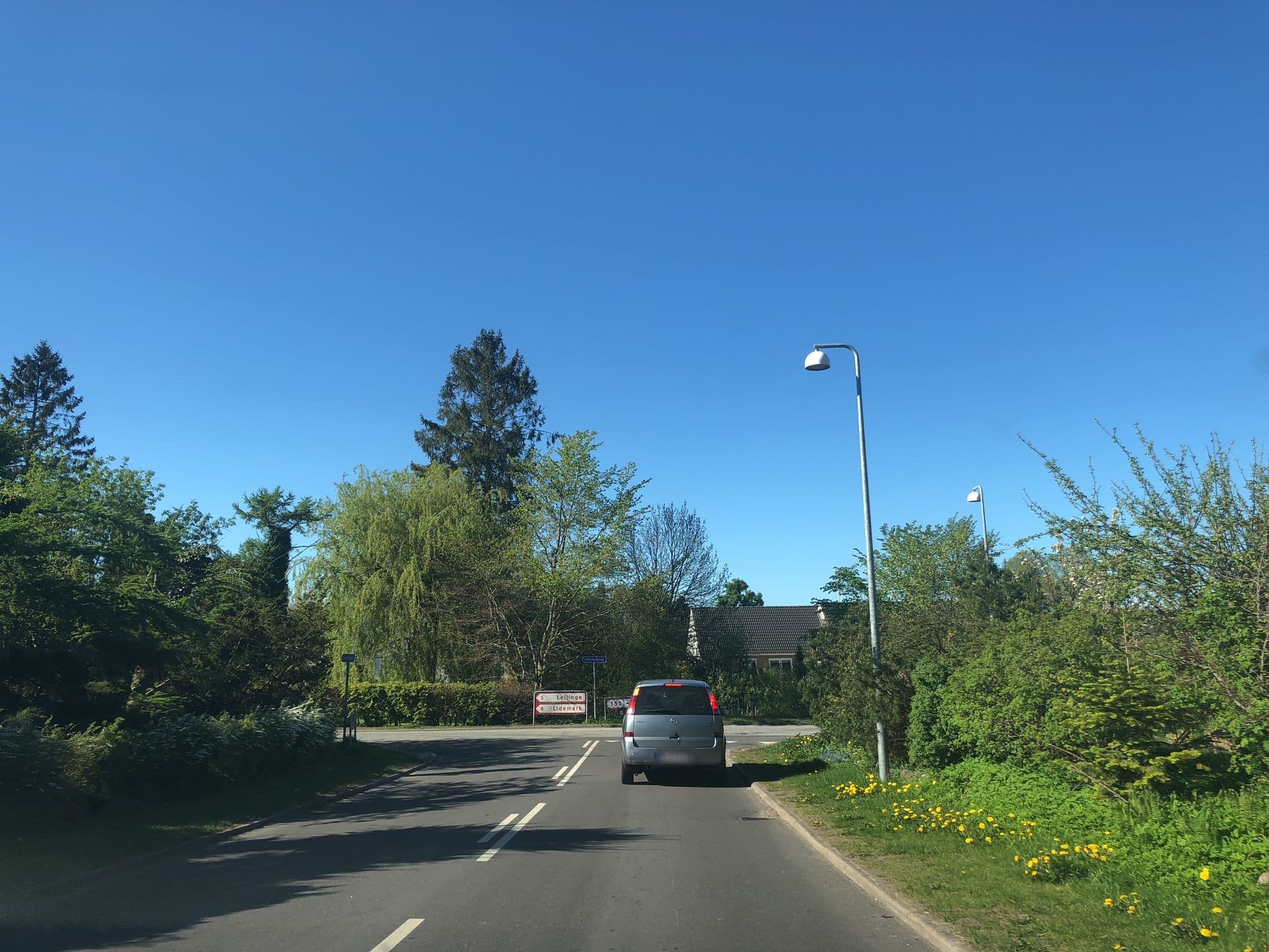 Street view near Svansbjerg, Køge — © rikkekofoed (CC BY-SA · Mapillary)