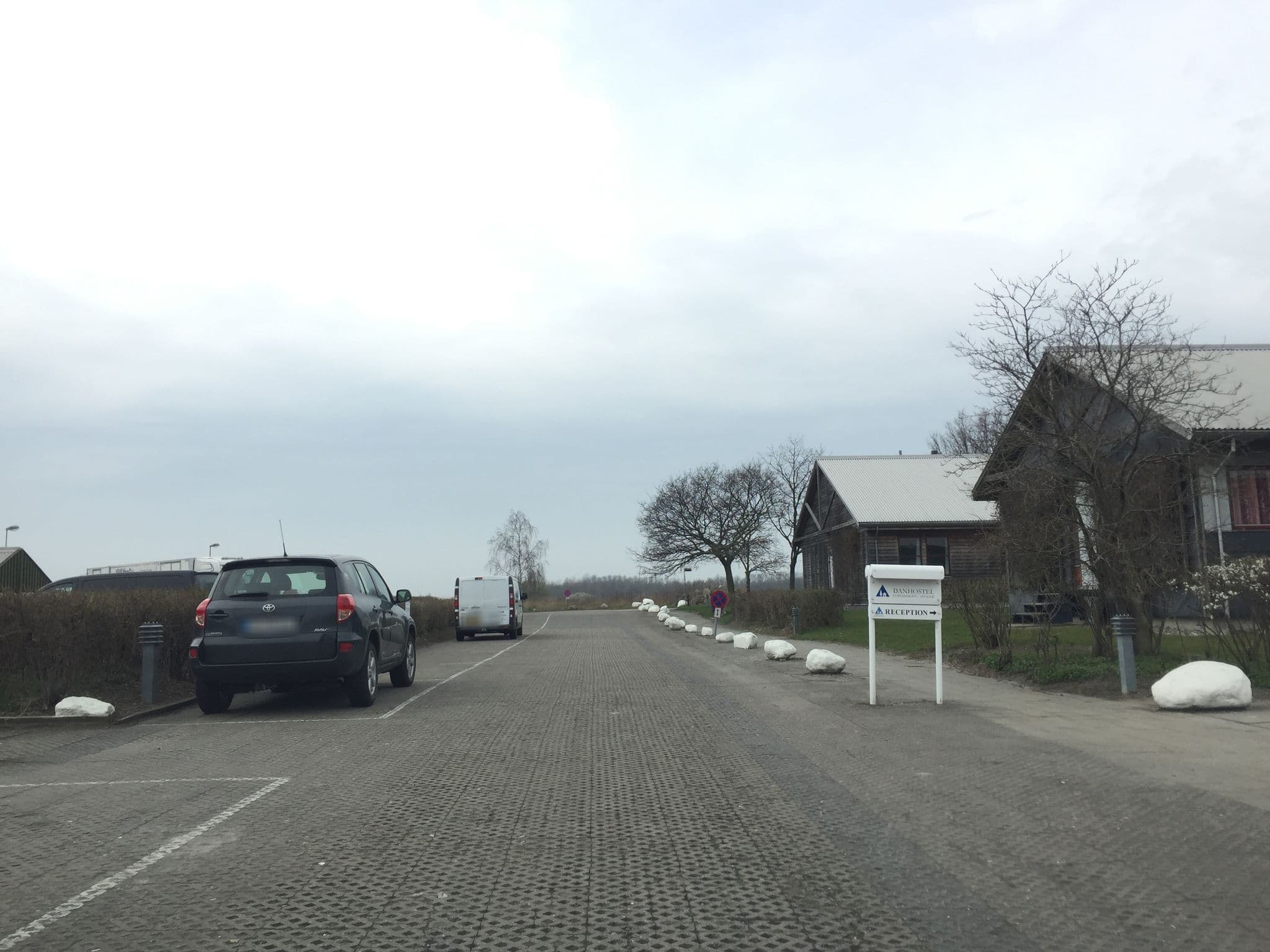 Street view near Danhostel Copenhagen Amager, Tårnby — © vicval (CC BY-SA · Mapillary)