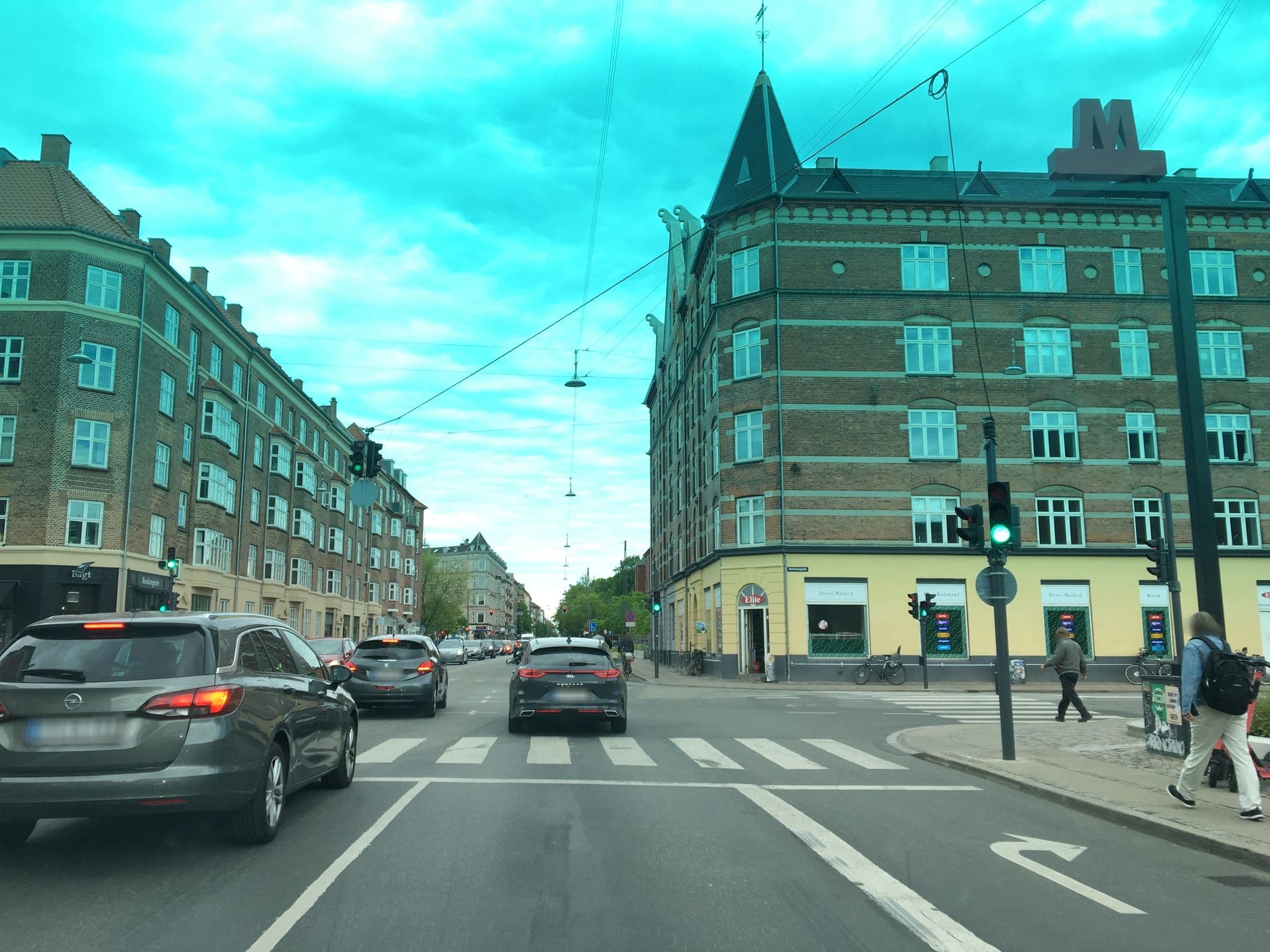 Street view near Airbnb Palace, Frederiksberg — © signout (CC BY-SA · Mapillary)