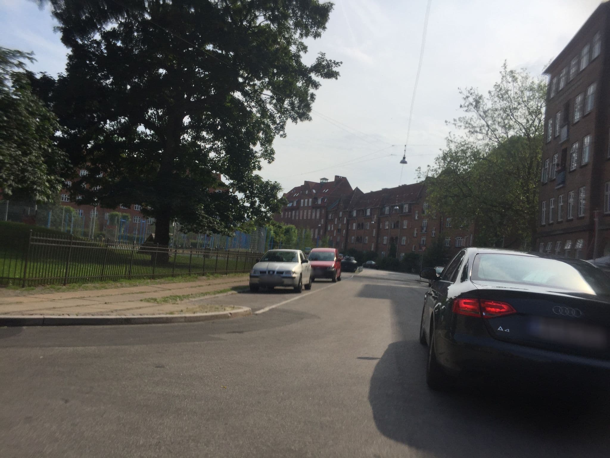 Street view near Drømmeland , Frederiksberg — © oermen (CC BY-SA · Mapillary)
