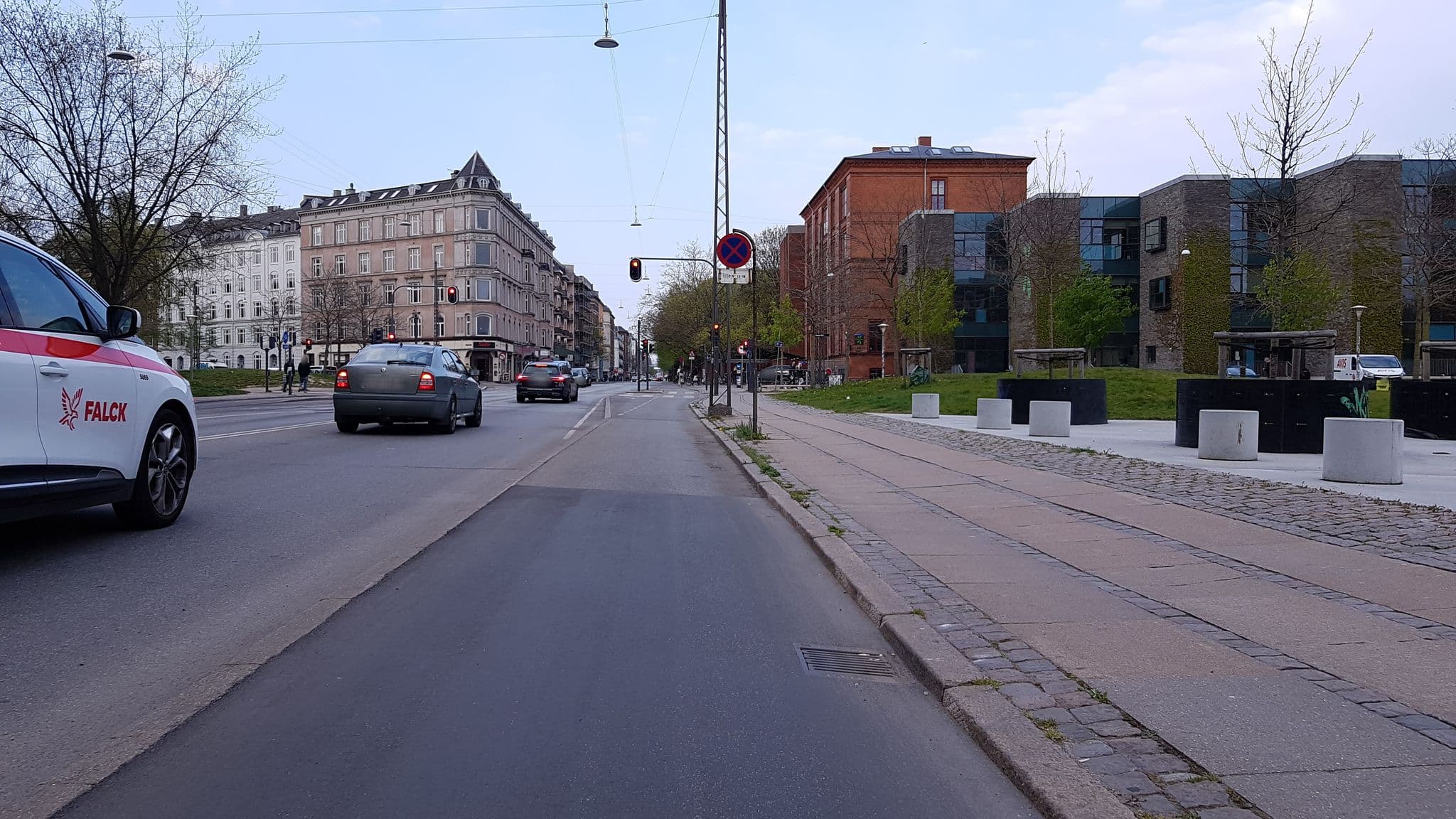Street view near Ground Engstrøm, Frederiksberg — © elgaard (CC BY-SA · Mapillary)
