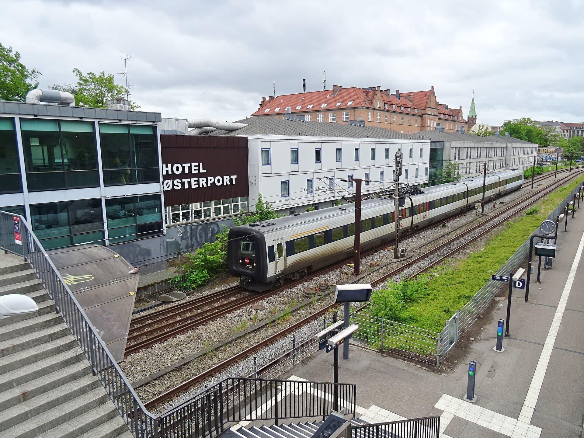 Hotel Østerport (via Wikimedia Commons, CC BY-SA 4.0)