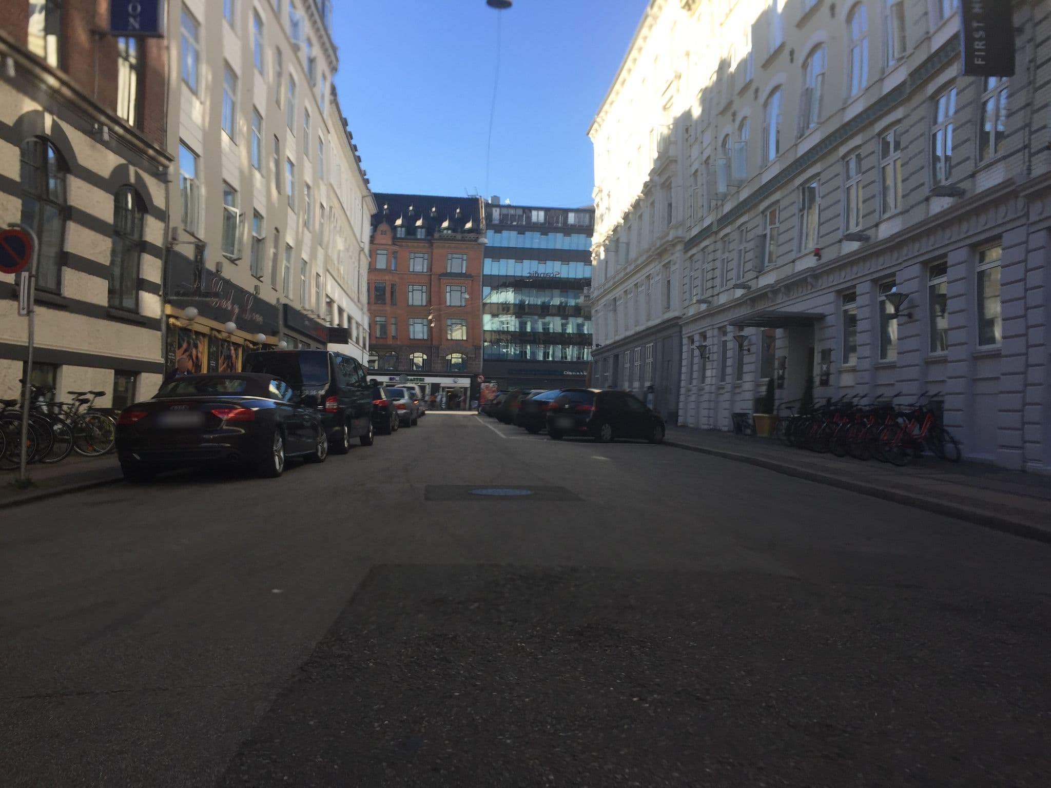 Street view near helgolandsgade 3,kopenhagen, Copenhagen — © vicval (CC BY-SA · Mapillary)