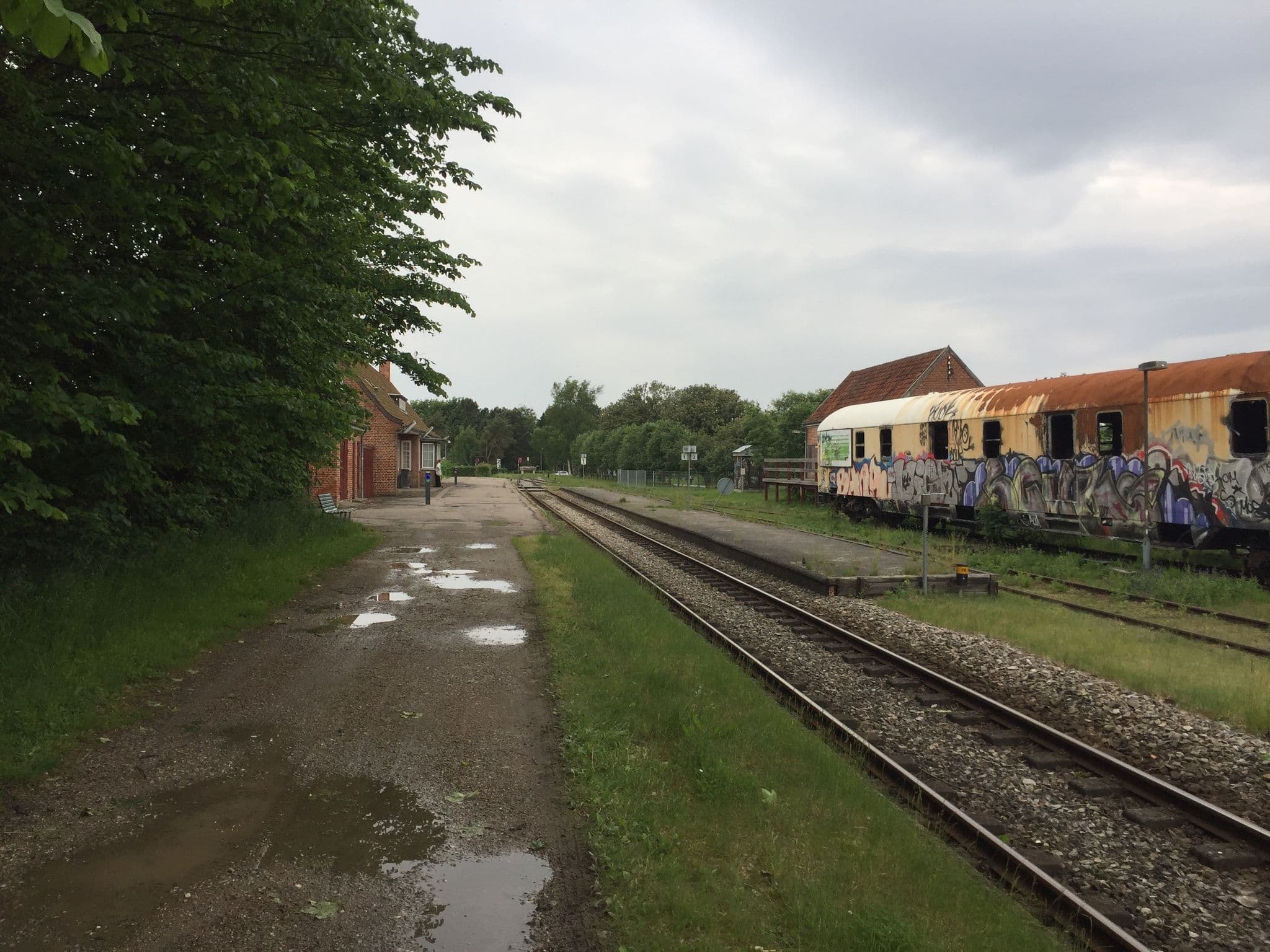 Street view near Dyrehøj 8, Tisvilde — © railorama (CC BY-SA · Mapillary)