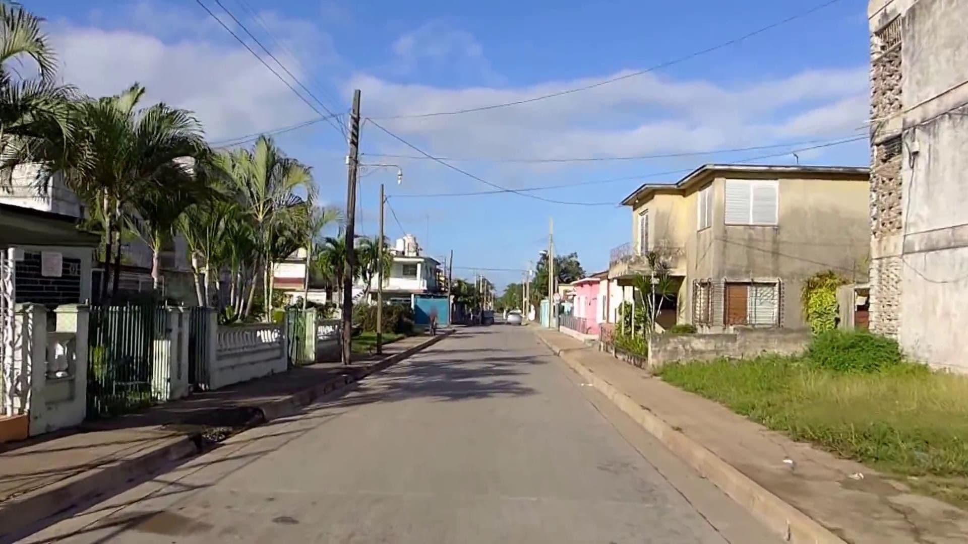 Street view near Arq. Hivis Sánchez, Camagüey