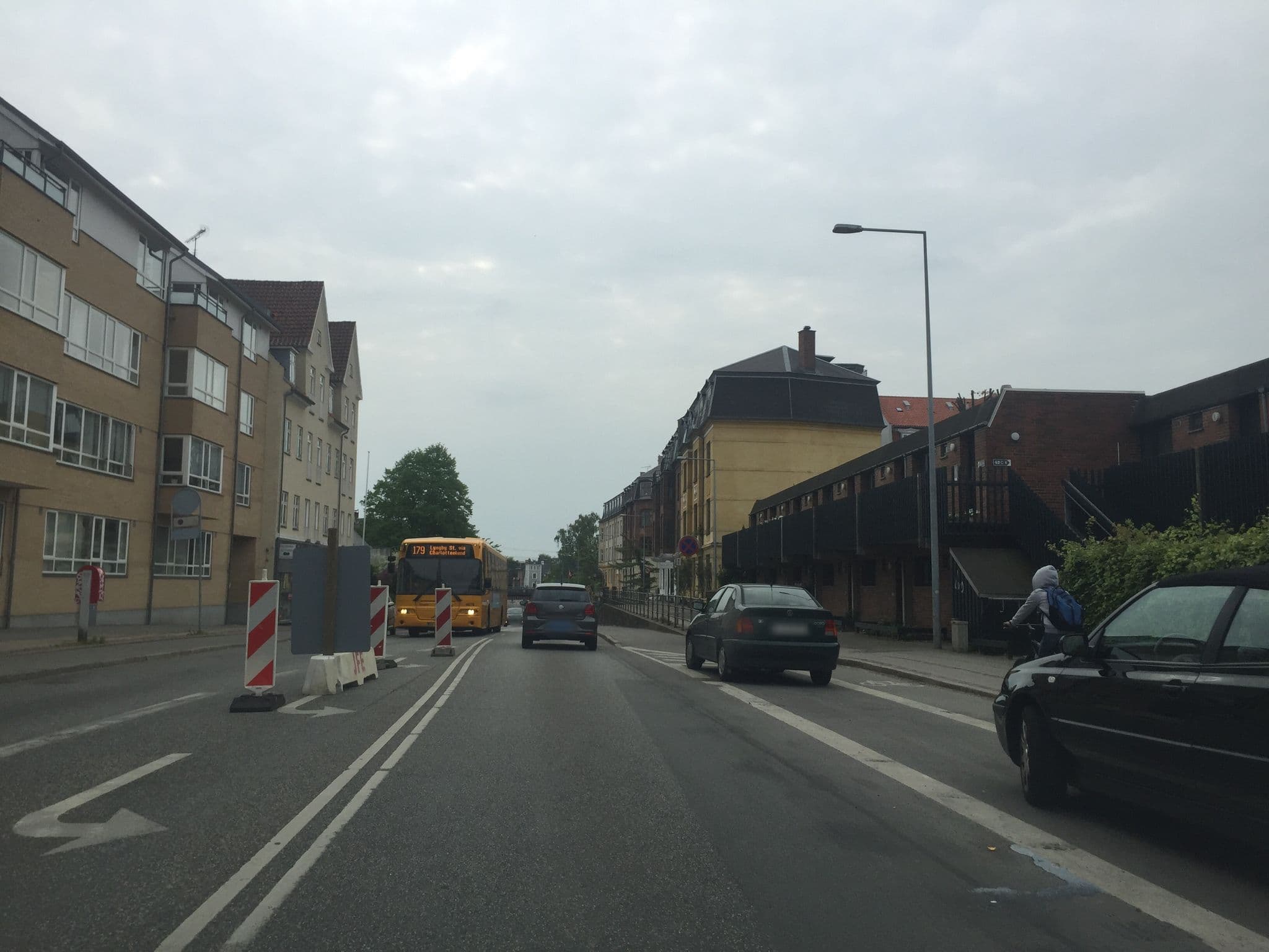 Street view near Harpunen bnb, Charlottenlund — © vicval (CC BY-SA · Mapillary)