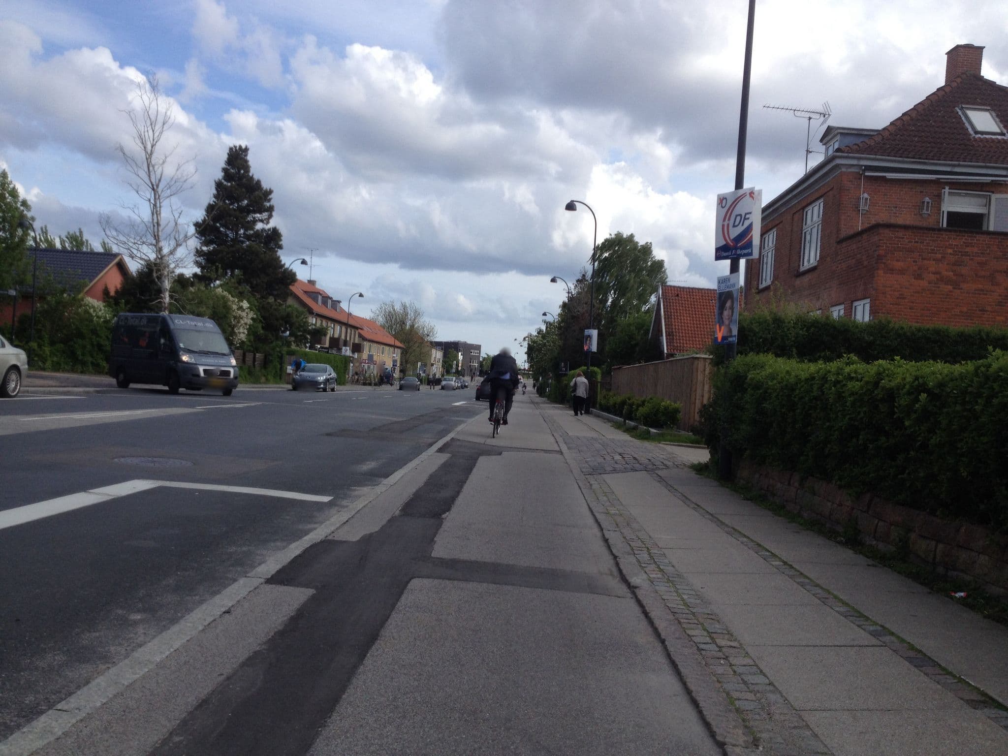 Street view near unicorn hidding place, Kongens Lyngby — © tagg (CC BY-SA · Mapillary)