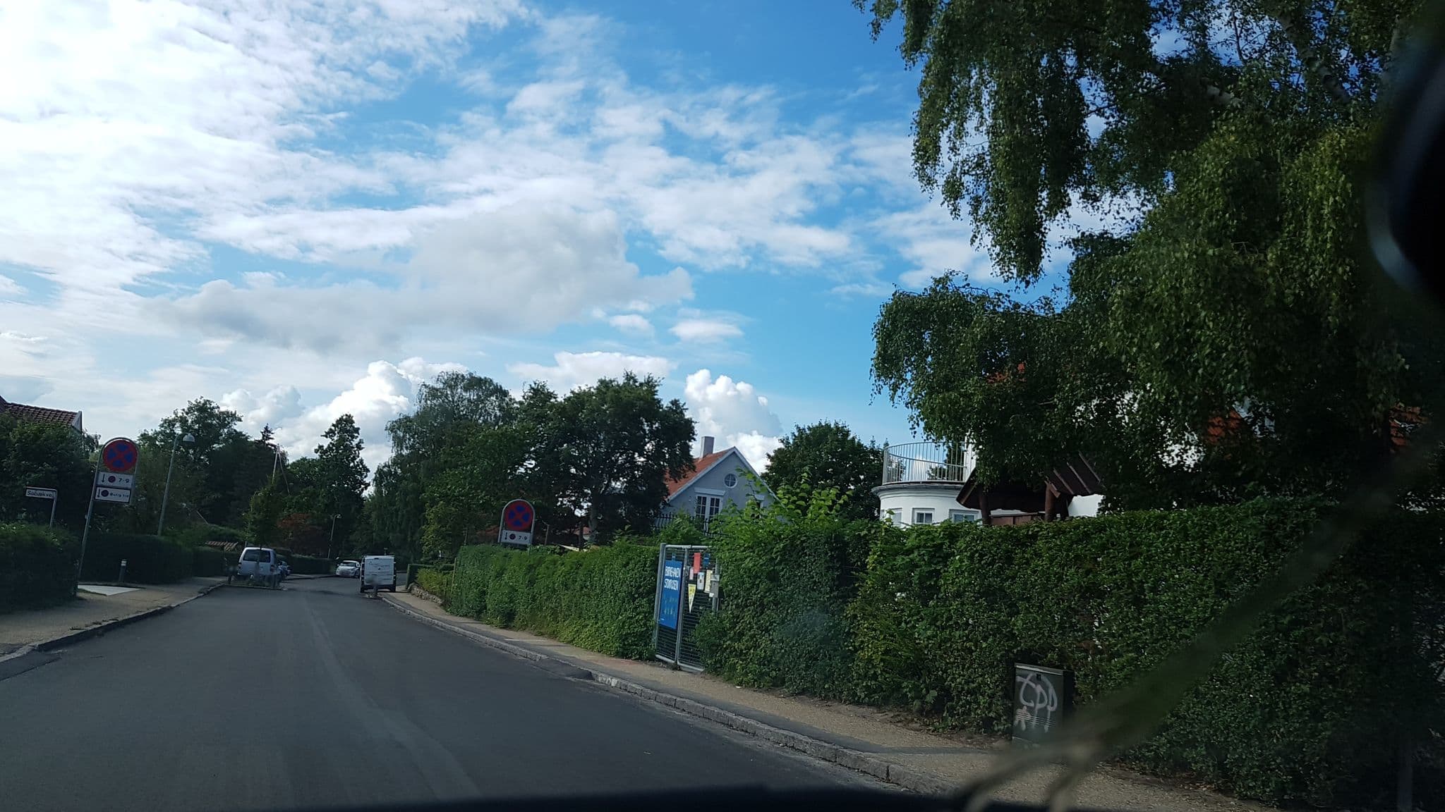 Street view near Huisje in Espergærde, Espergærde — © elgaard (CC BY-SA · Mapillary)