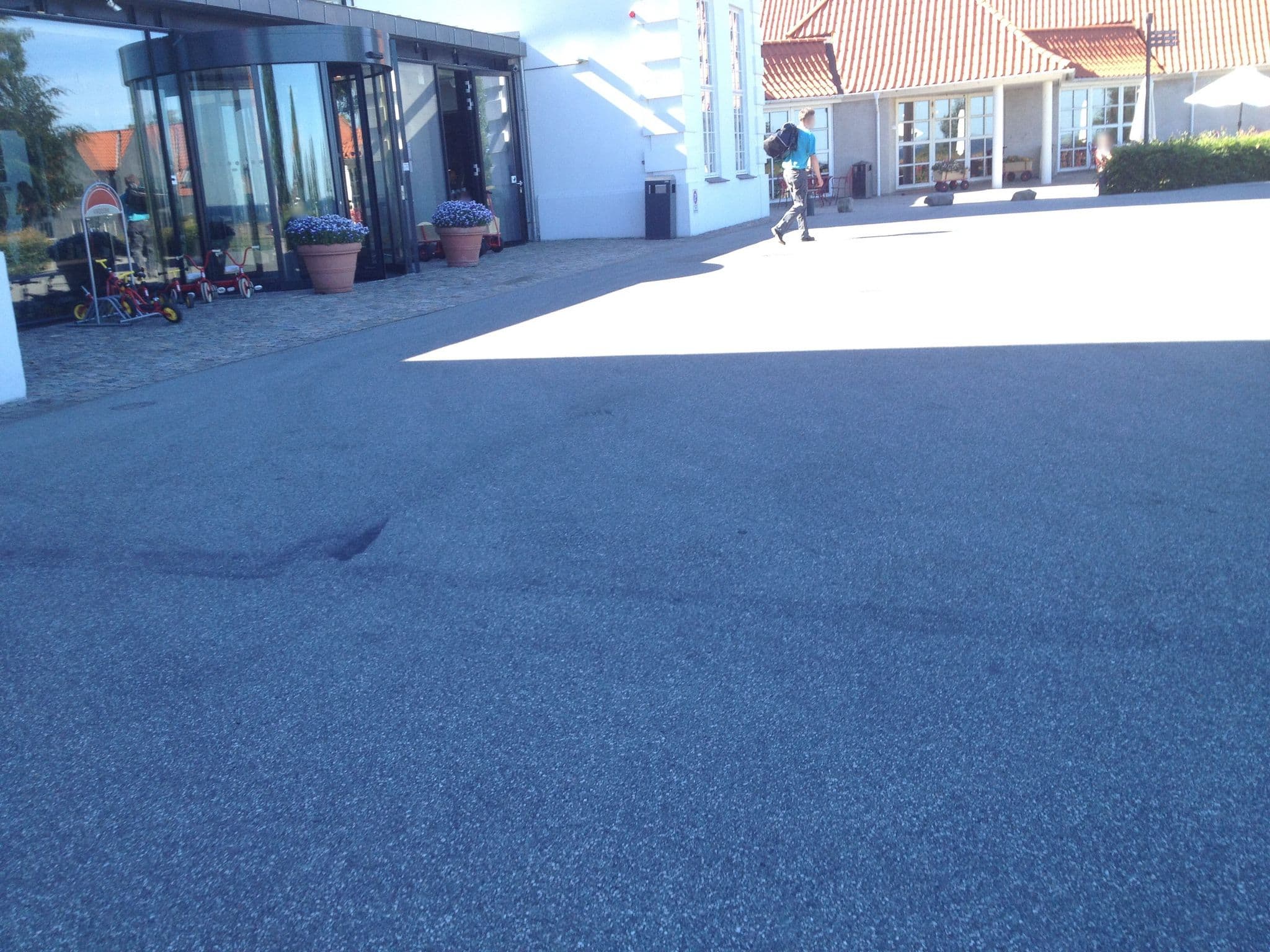 Street view near Rungstedgård, Hørsholm — © elgaard (CC BY-SA · Mapillary)