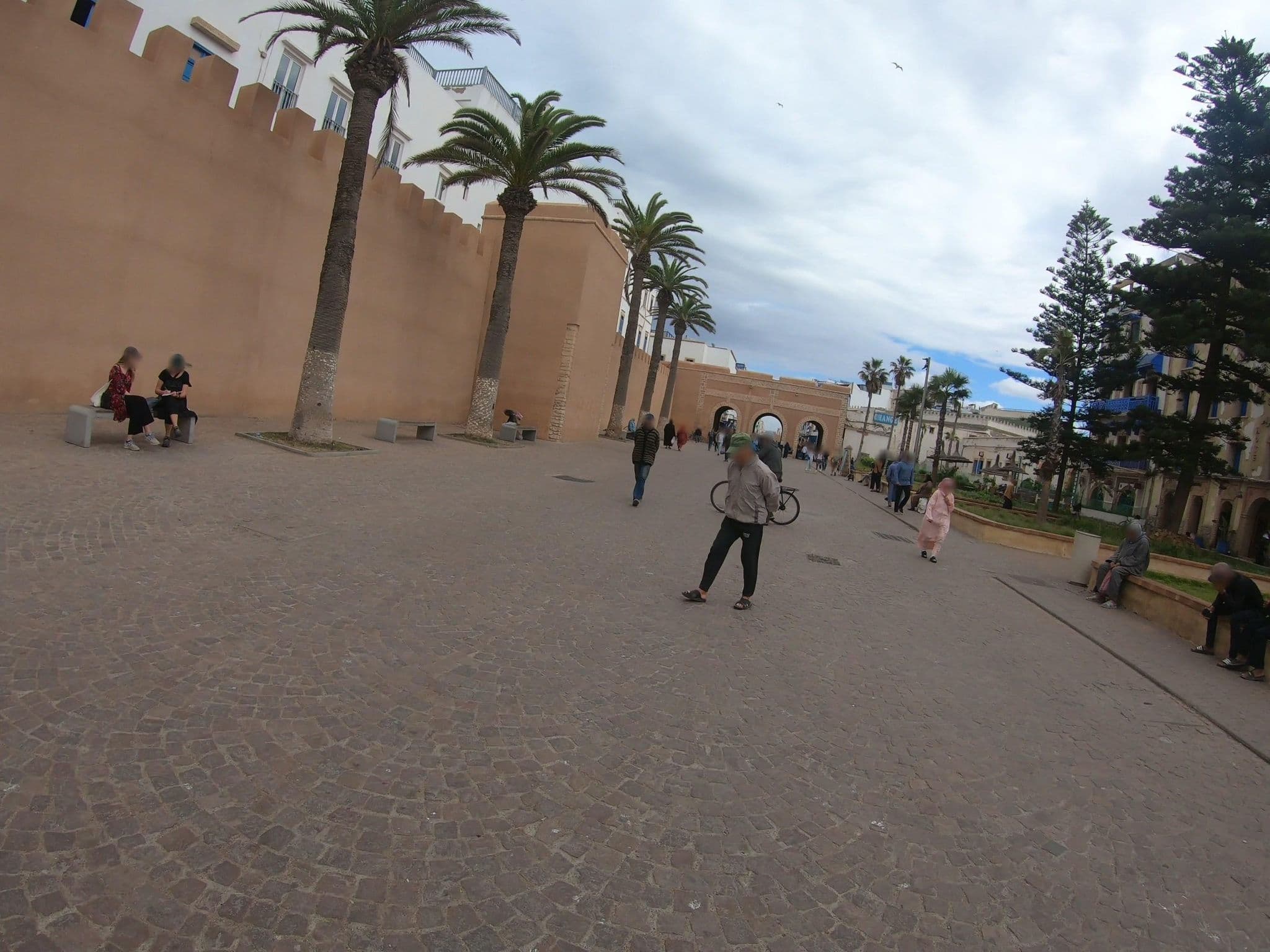 Street view near Hotel Sahara, Essaouira — © algirdasc (CC BY-SA · Mapillary)