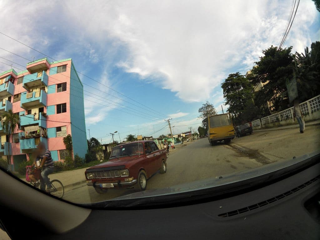 Street view near Edificio de mayelin, Contramaestre — © mronewheeldrive (CC BY-SA · Mapillary)