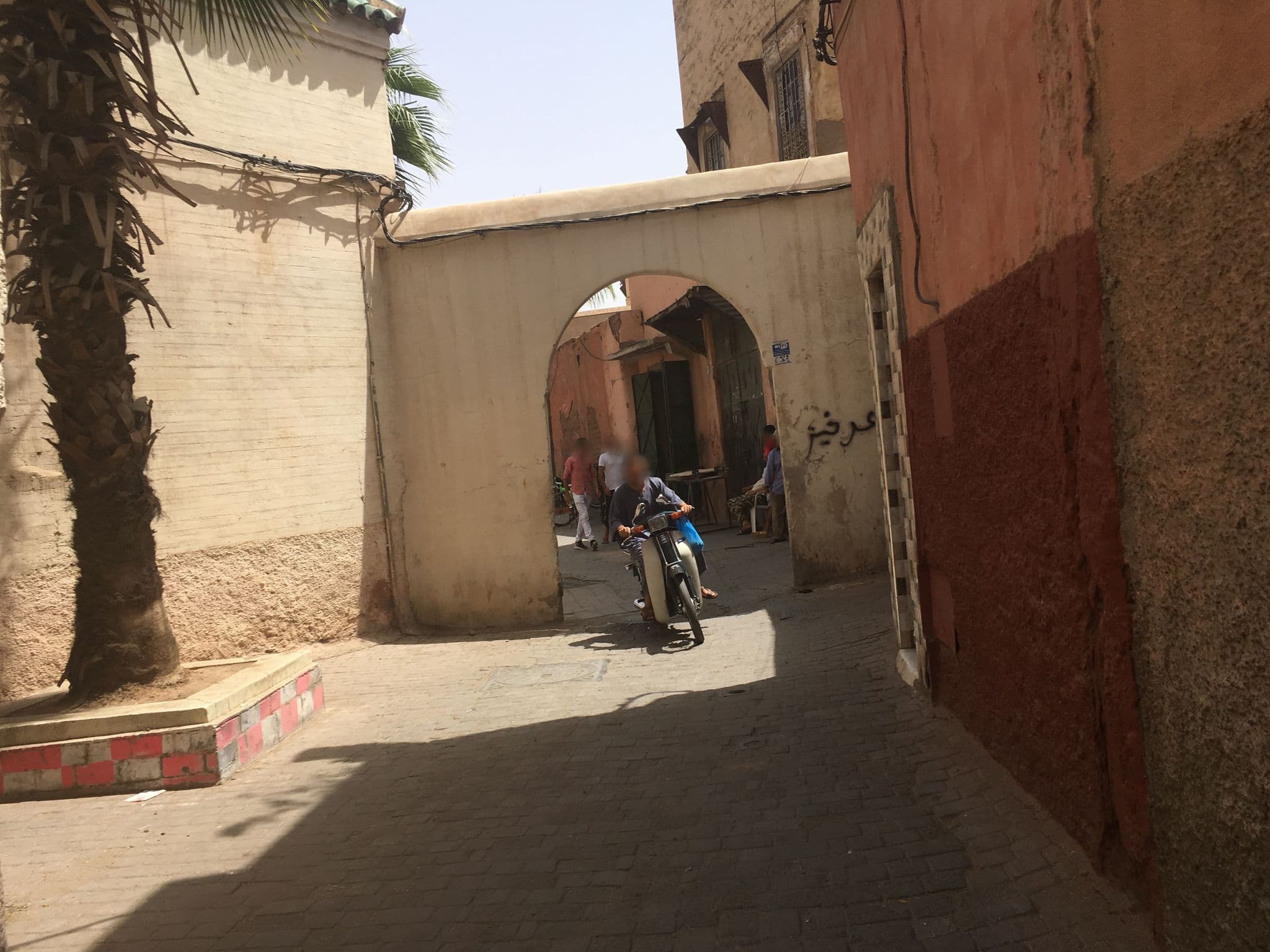 Street view near Riad Lalla Manoush, Marrakesh — © chrisbeddow (CC BY-SA · Mapillary)