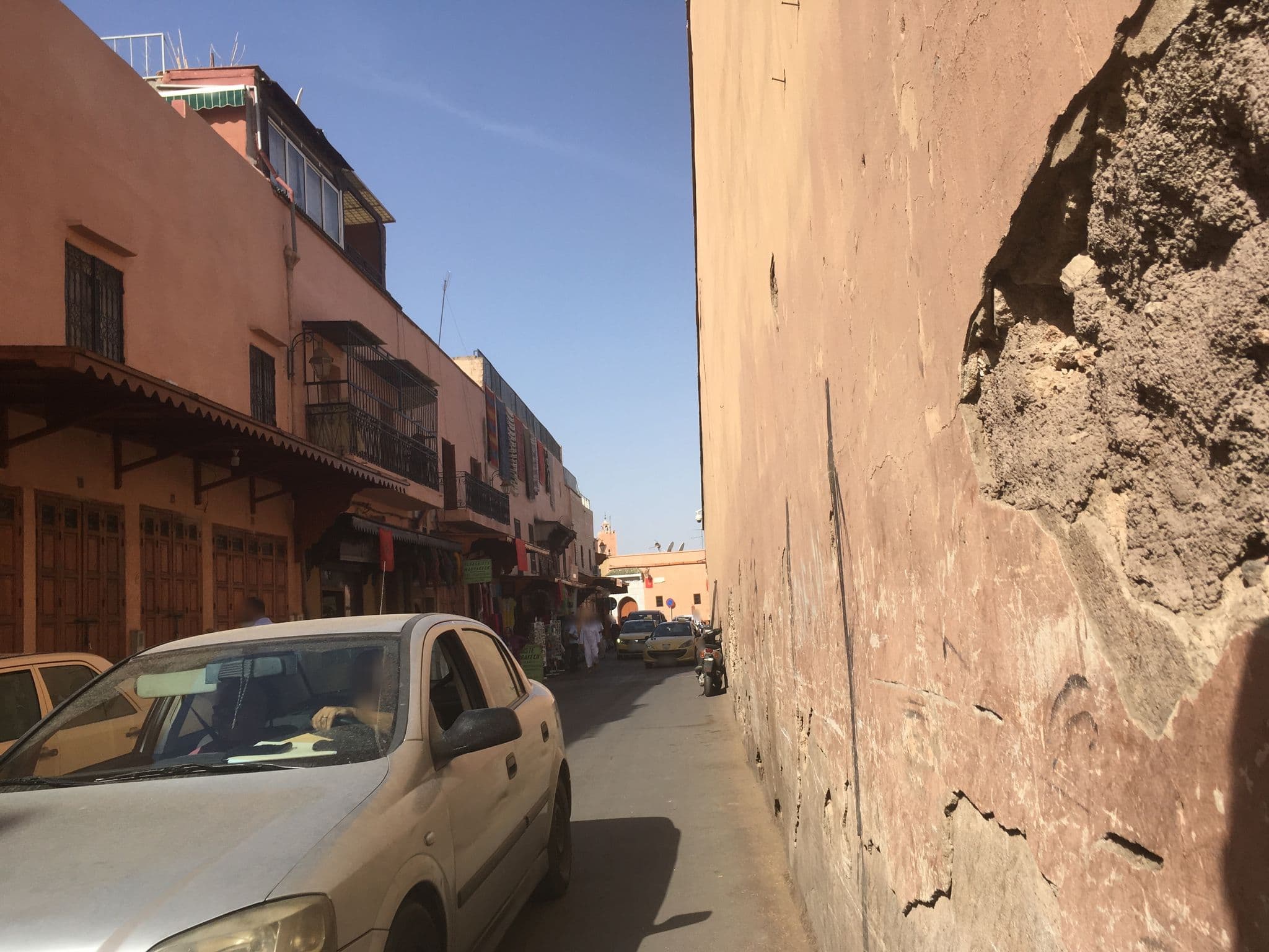Street view near Riad Dar One, Marrakesh — © chrisbeddow (CC BY-SA · Mapillary)