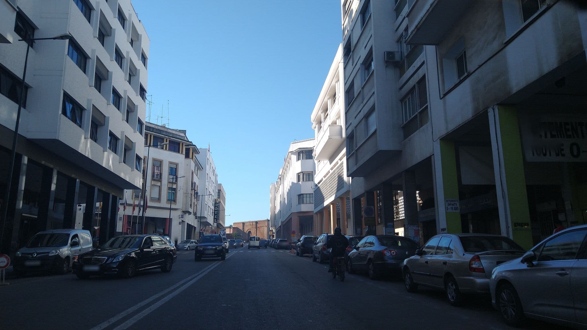 Street view near Belere Hotel Rabat, Rabat — © alec01 (CC BY-SA · Mapillary)