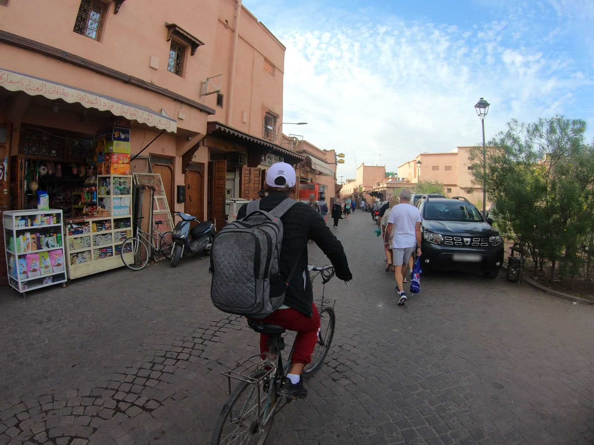 Street view near riad jddi, Marrakesh — © algirdasc (CC BY-SA · Mapillary)