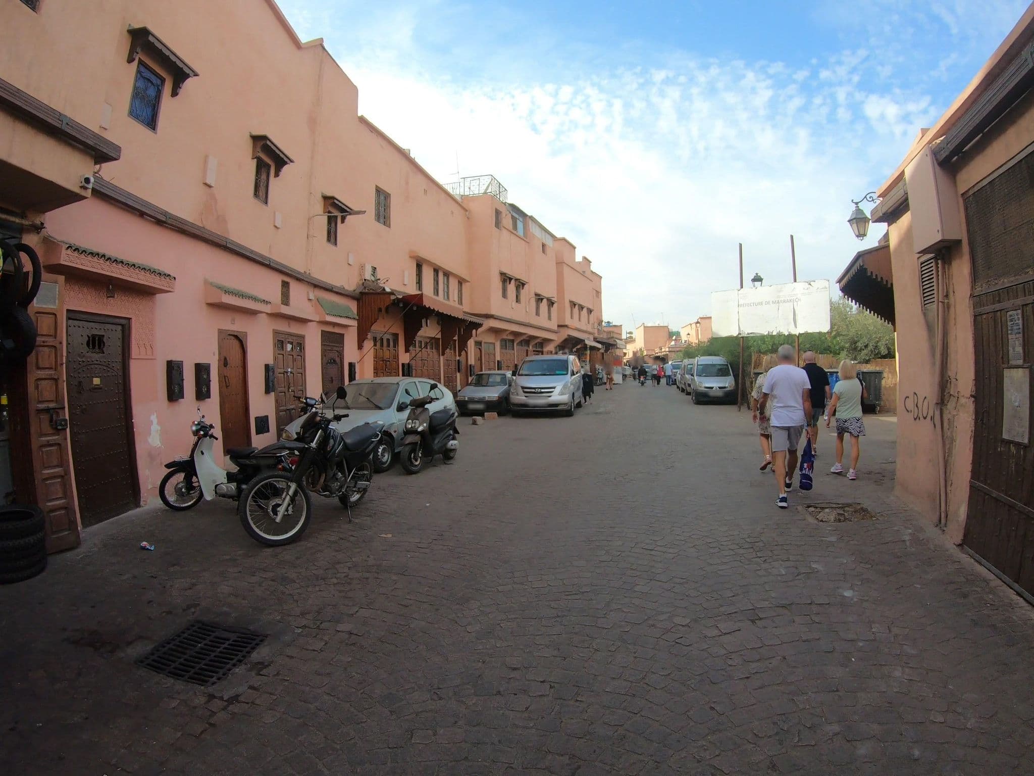 Street view near La Terasse des Oliviers, Riad de Charme, Marrakesh — © algirdasc (CC BY-SA · Mapillary)