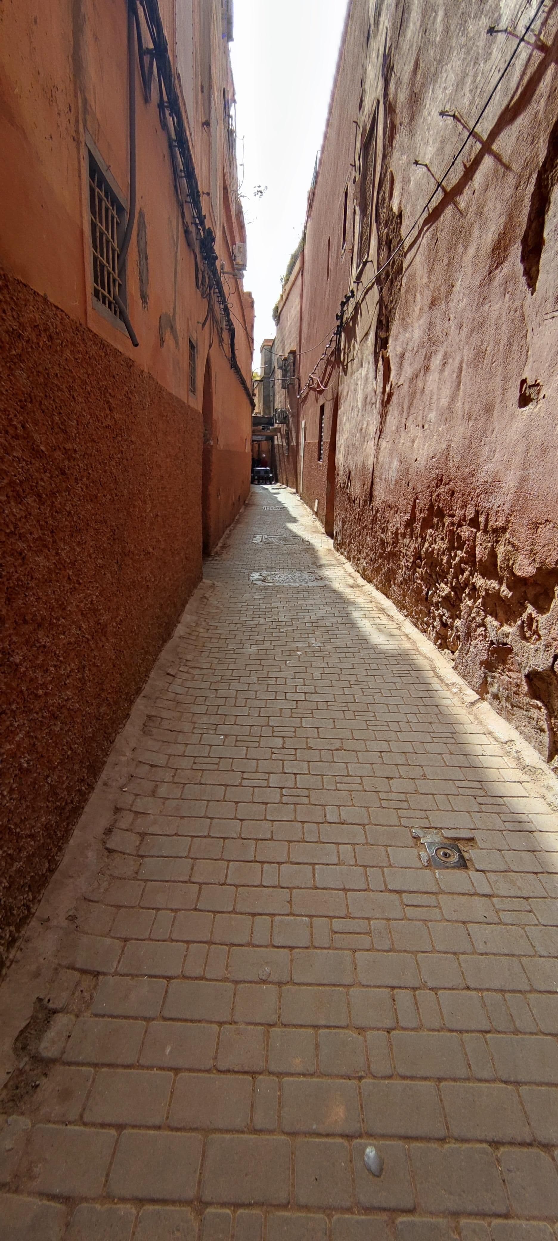 Street view near Riad Dar Arwach, Marrakesh — © riadluciano (CC BY-SA · Mapillary)