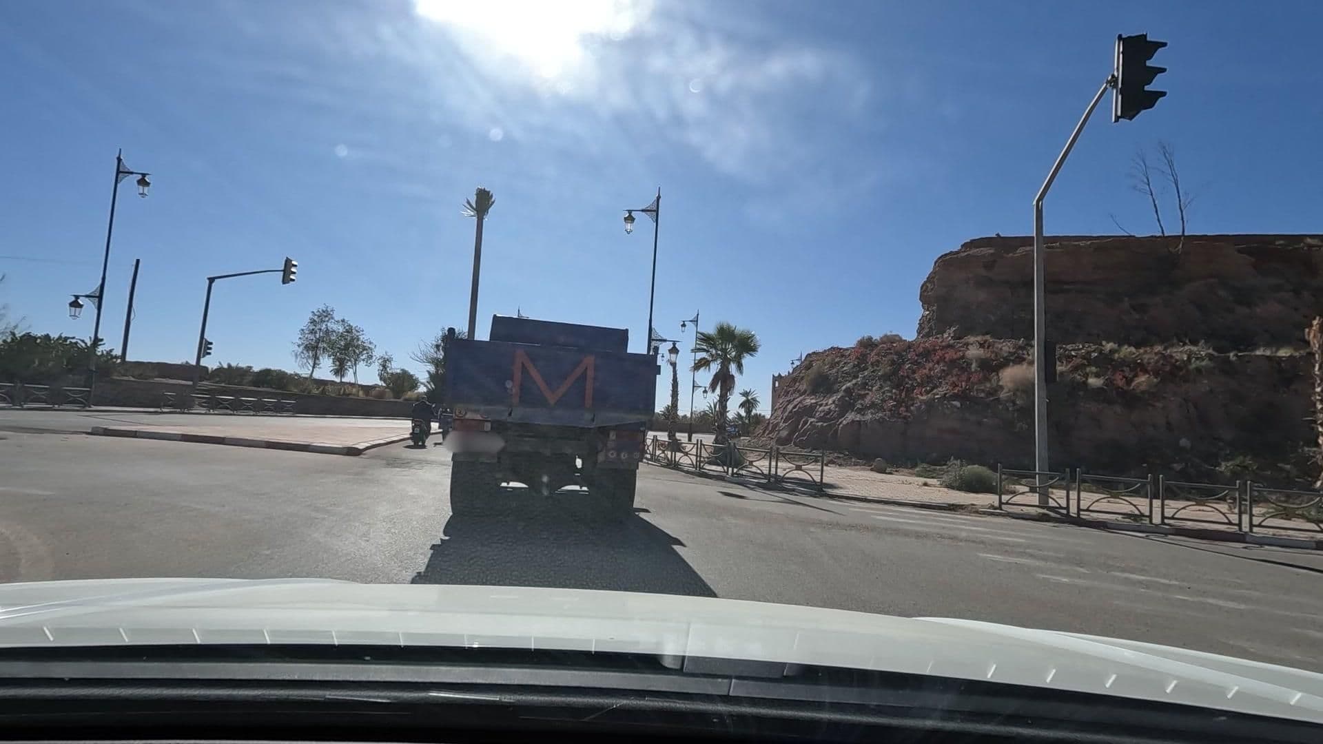 Street view near karam palace, Ouarzazate — © lucomsky (CC BY-SA · Mapillary)