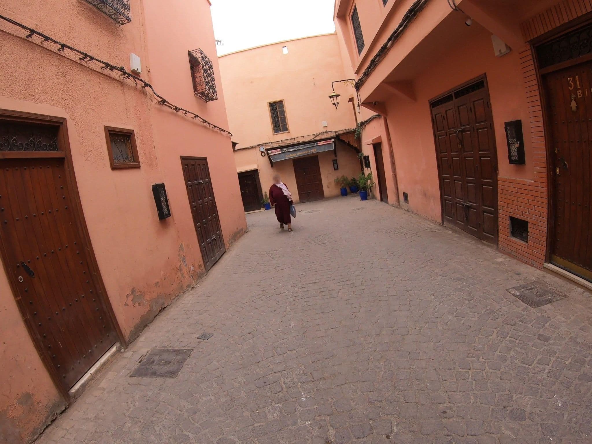 Street view near Riad Dar Al farah, Méchouar-Kasba — © algirdasc (CC BY-SA · Mapillary)