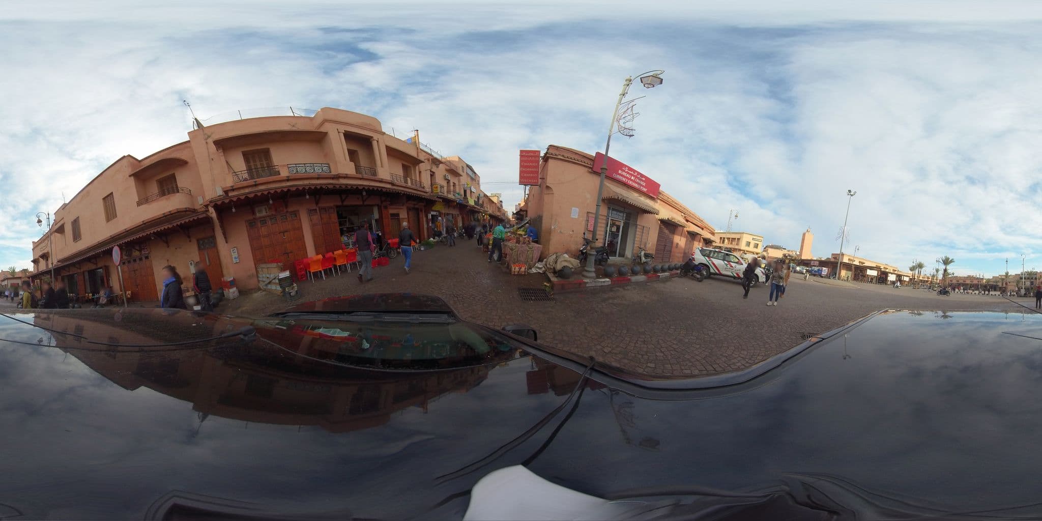 Street view near Riad Aladdin, Méchouar-Kasba — © navcities (CC BY-SA · Mapillary)