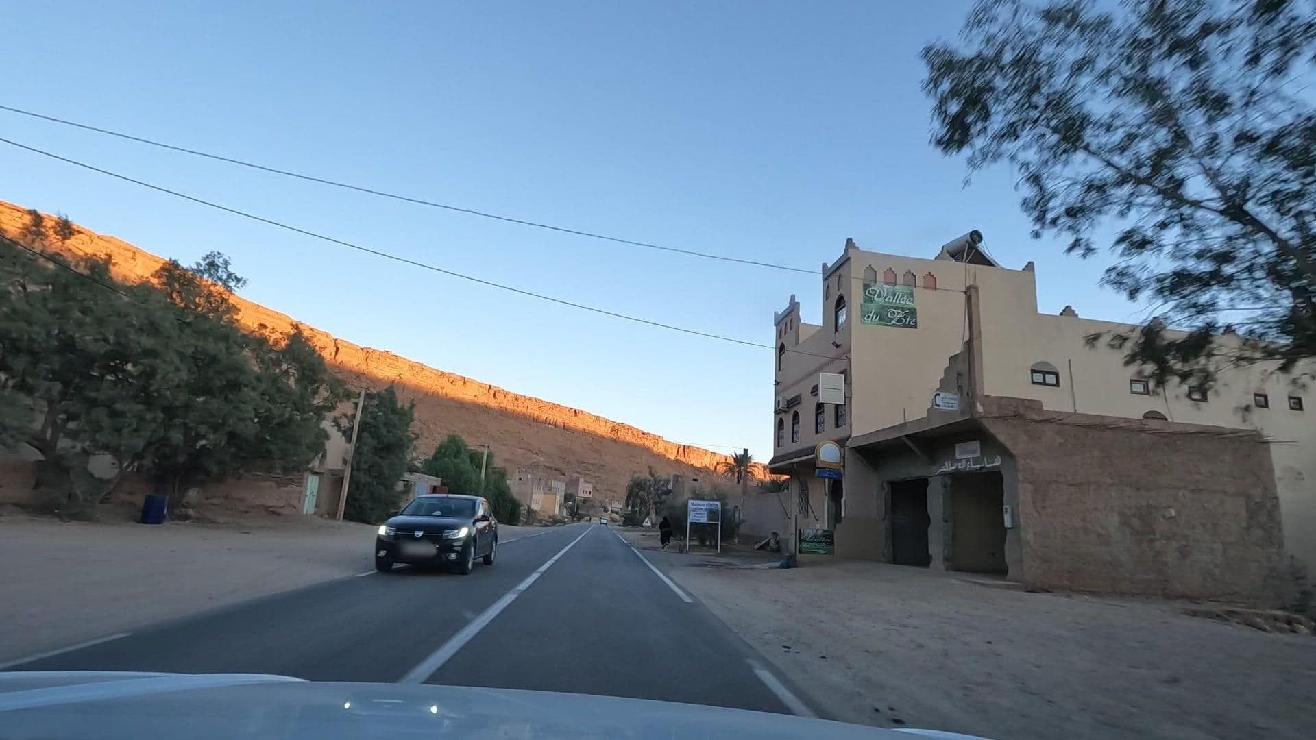 Street view near Maison Vallee de Ziz, Aoufous — © lucomsky (CC BY-SA · Mapillary)