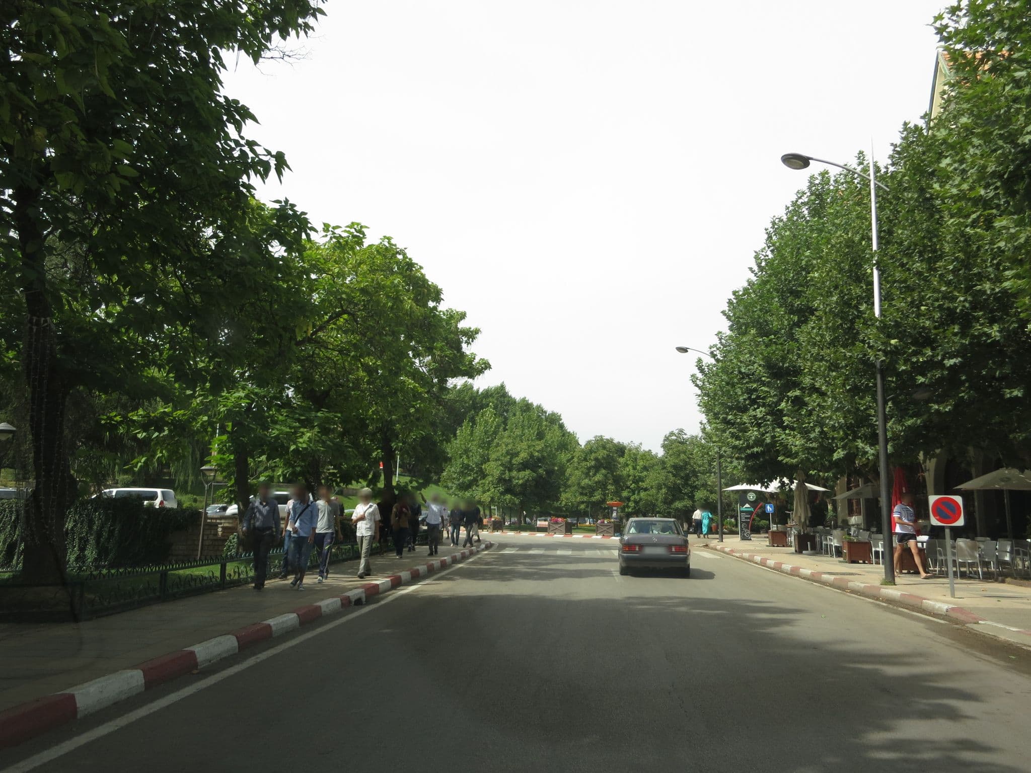 Street view near Chamonix Hotel Ifrane, Ifrane — © lto (CC BY-SA · Mapillary)