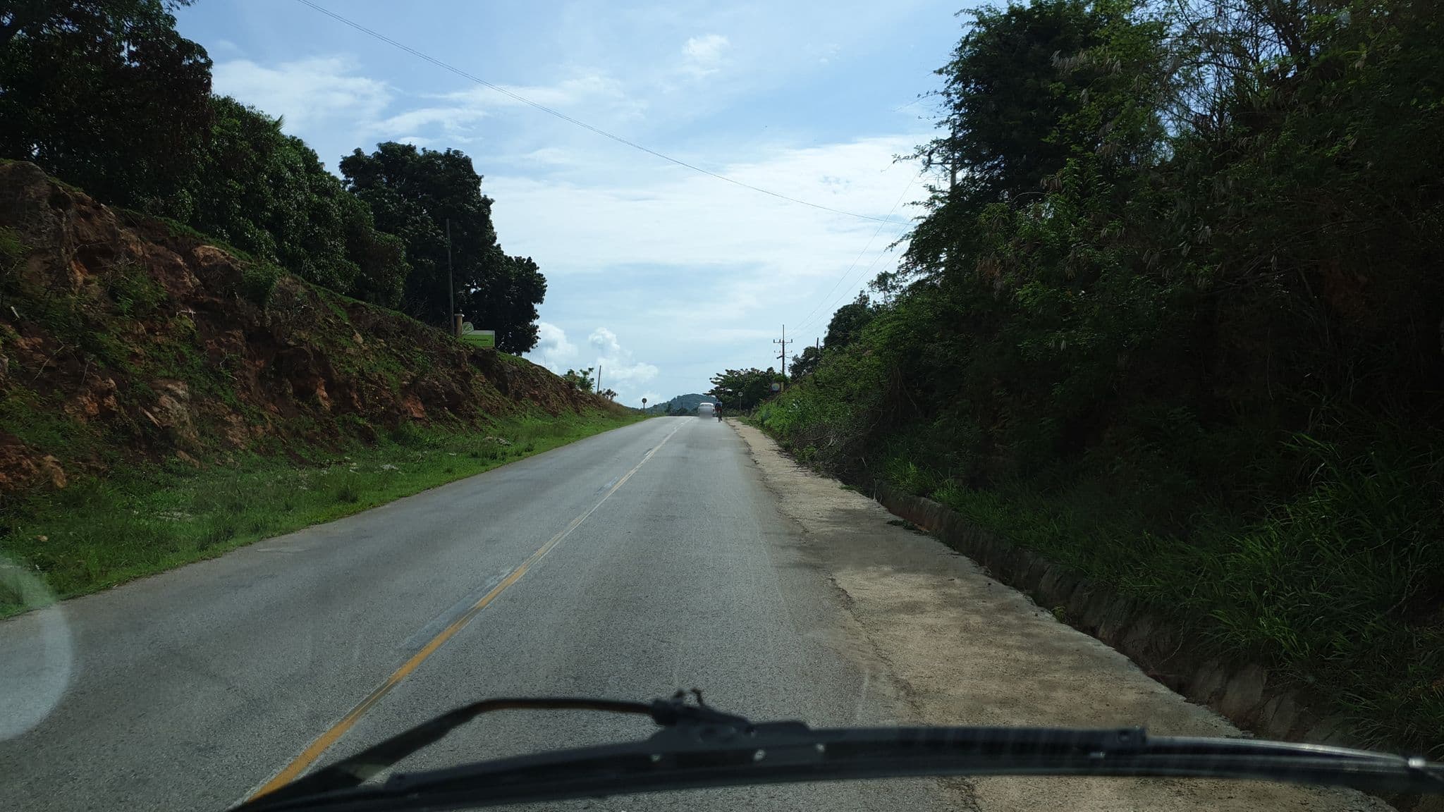 Street view near Hostal Mary Mar (Río Caña), Trinidad