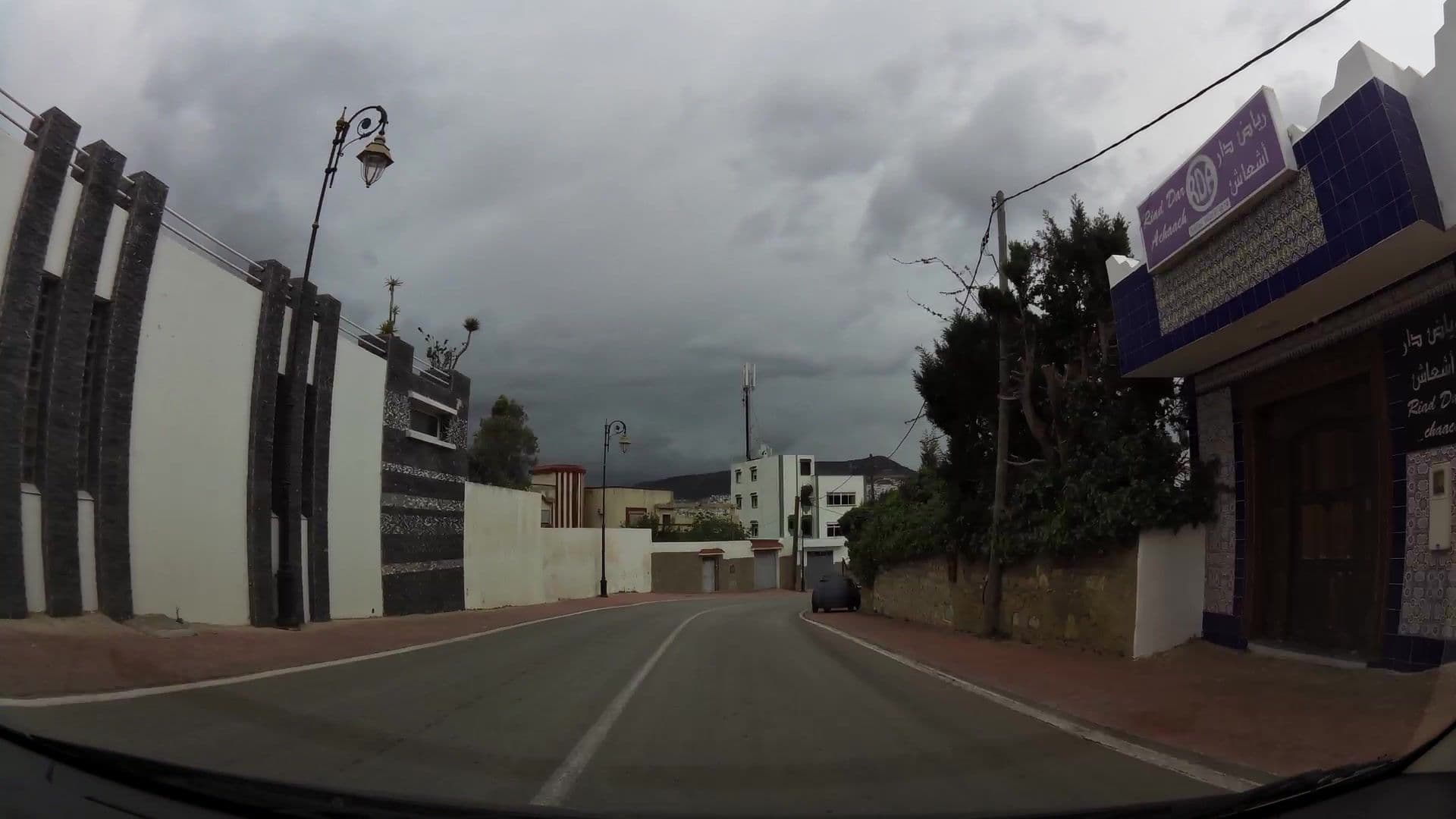 Street view near Riad Dar Achaach, Tétouan — © kaartcam (CC BY-SA · Mapillary)
