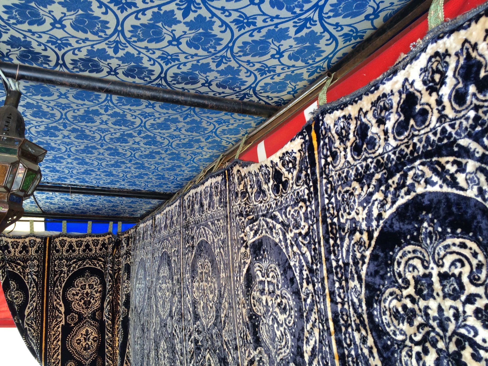 Street view near Hostel Chems, Chefchaouen — © sige (CC BY-SA · Mapillary)