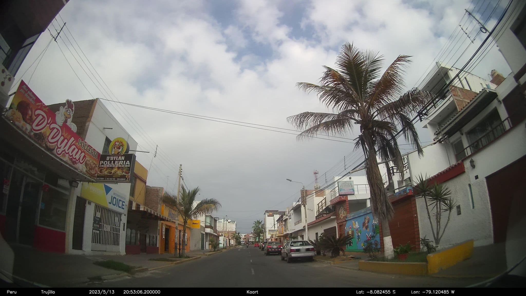 Street view near La Casa Suiza, Huanchaquito Alto — © kaart_2 (CC BY-SA · Mapillary)