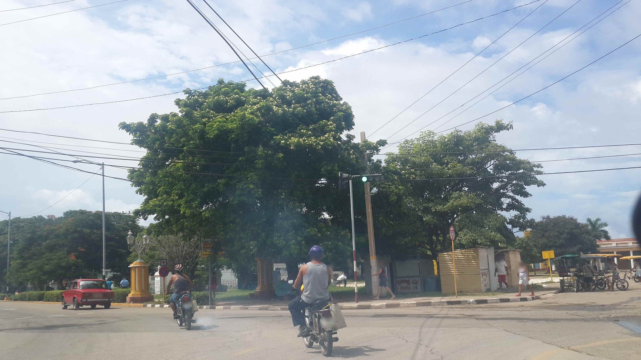 Street view near Hostal Happy House, Trinidad