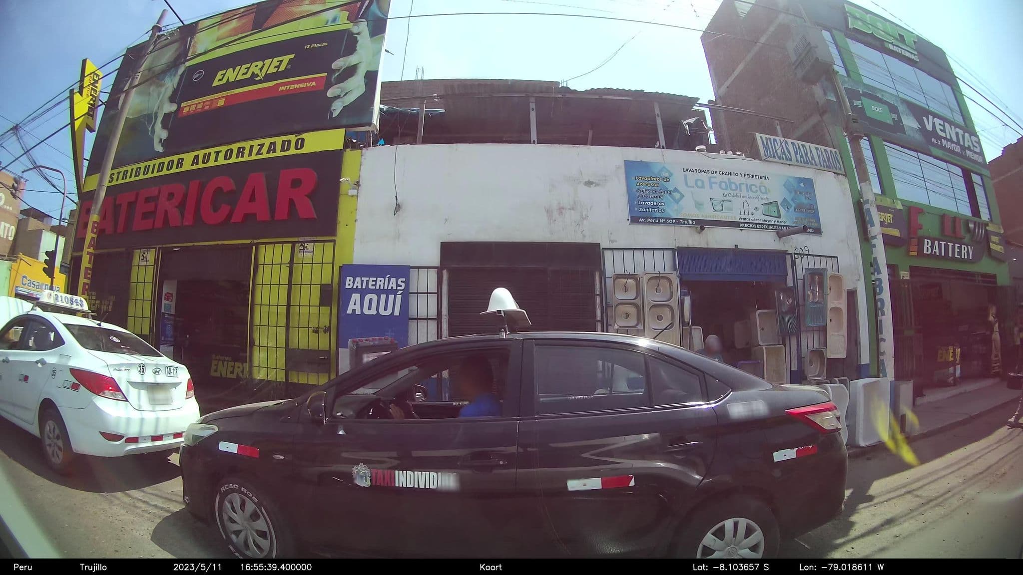 Street view near Barcelona Hostal, Trujillo — © kaart_2 (CC BY-SA · Mapillary)