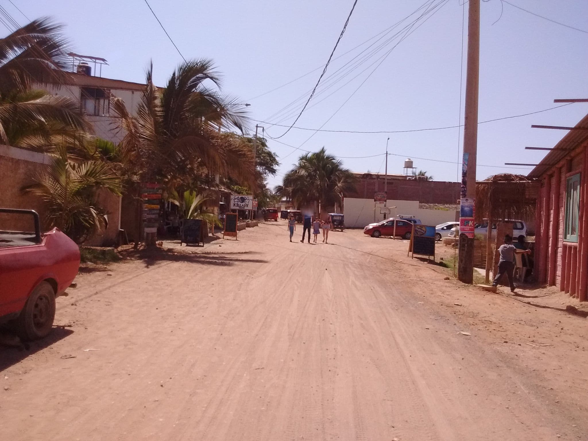 Street view near Killary Hostel, Máncora — © johnarupire (CC BY-SA · Mapillary)