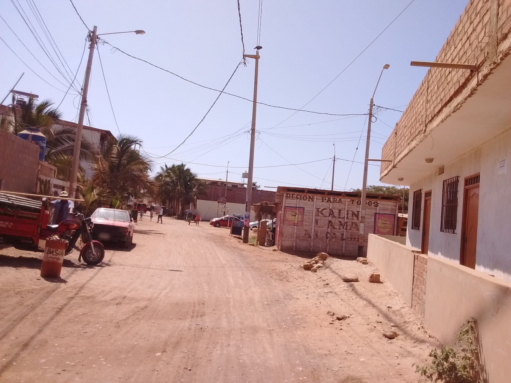 Street view near Huariaque Beach, Máncora — © johnarupire (CC BY-SA · Mapillary)