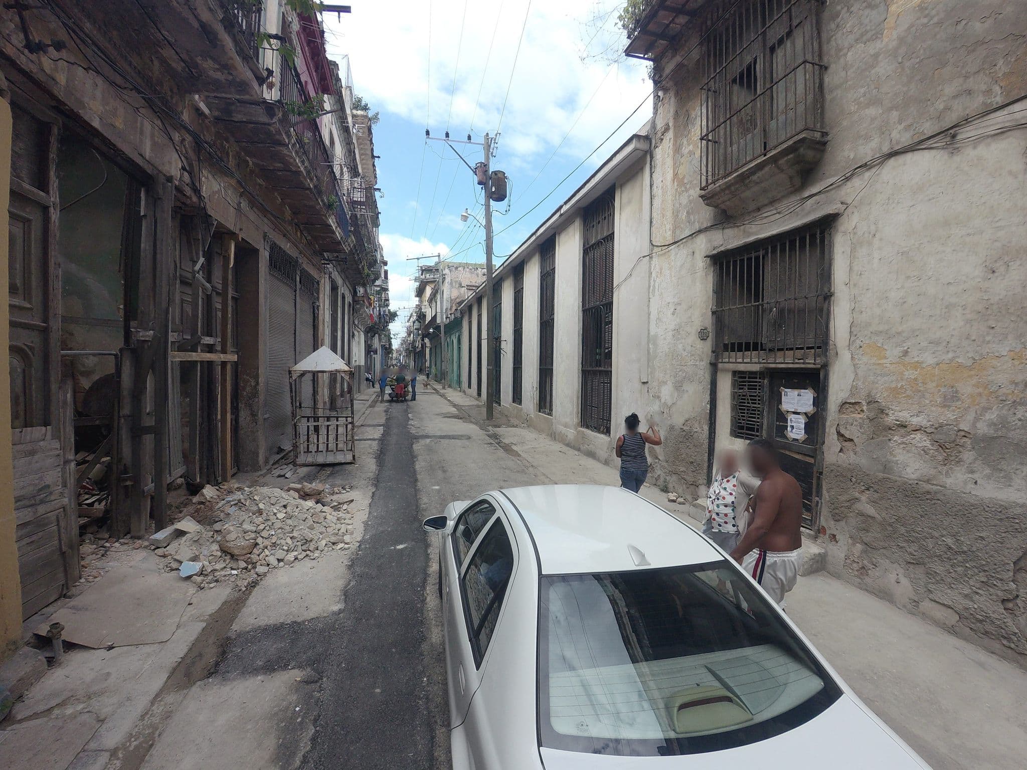 Street view near Hostal BAOBAO, La Habana Vieja — © havana (CC BY-SA · Mapillary)