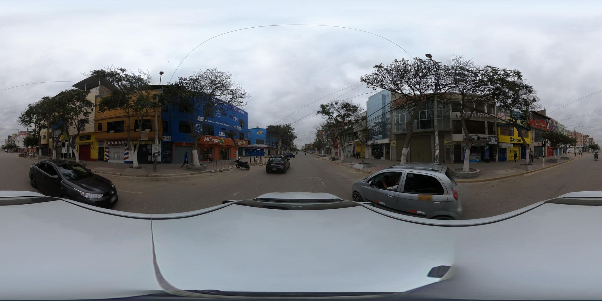 Street view near Hotel Valparaíso, Chiclayo — © kaart_2 (CC BY-SA · Mapillary)
