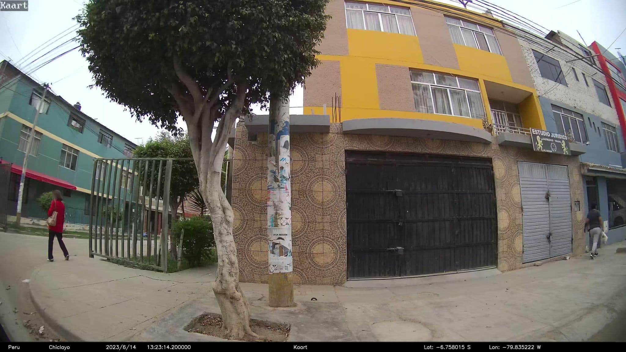 Street view near El Oscar Hotel, San José — © kaart_2 (CC BY-SA · Mapillary)