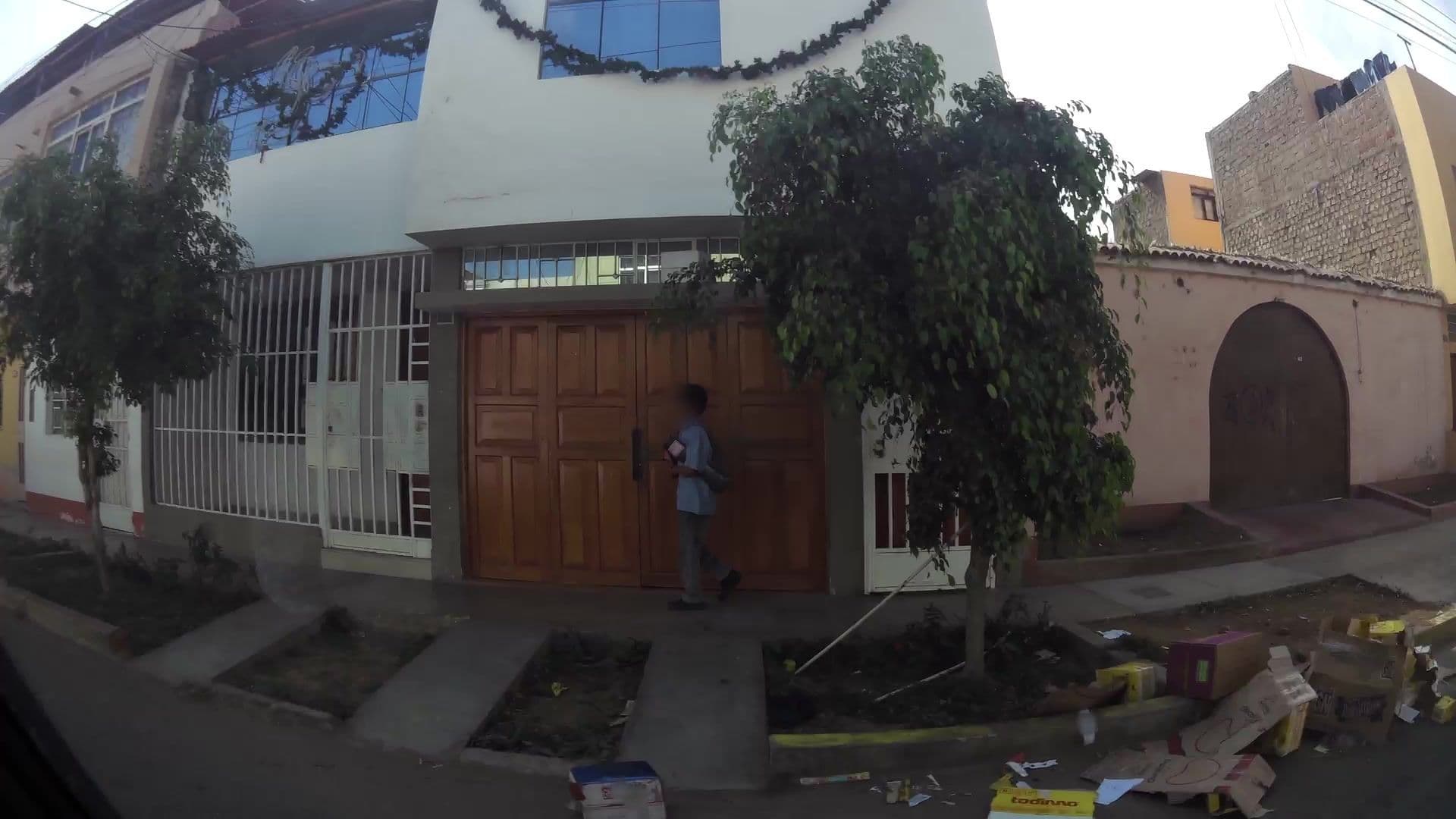 Street view near Hostal Sauna Colmena, Trujillo — © kaartcam (CC BY-SA · Mapillary)