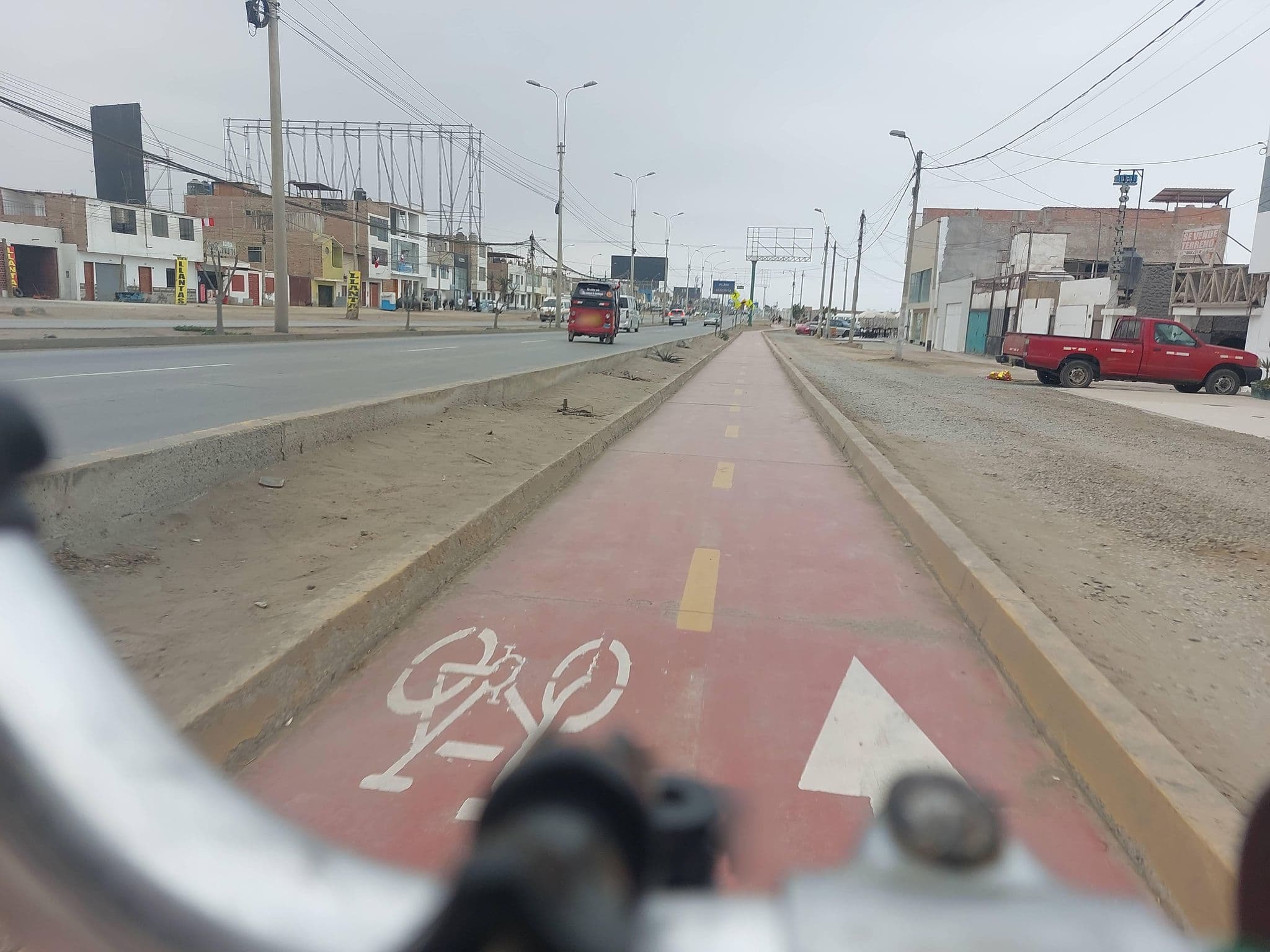 Street view near Hospedaje El Pulpo Loco, San Bartolo — © ciclolibres (CC BY-SA · Mapillary)