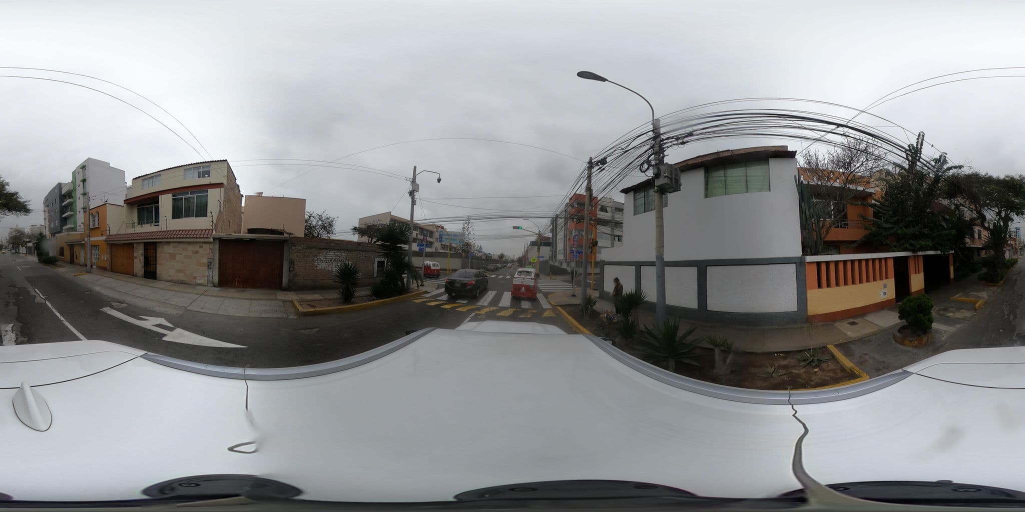 Street view near Hostal Bellavista de Miraflores, San Isidro — © kaart_360 (CC BY-SA · Mapillary)