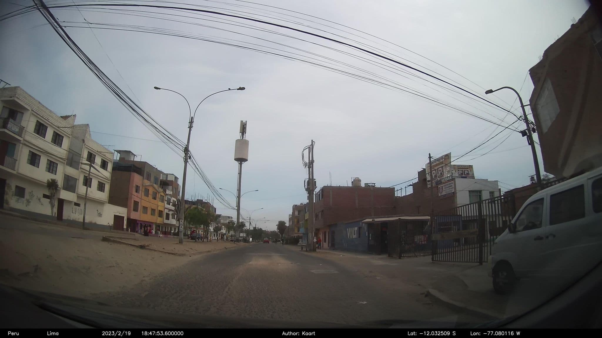 Street view near san antonio suites, Carmen De La Legua Reynoso — © kaart_2 (CC BY-SA · Mapillary)