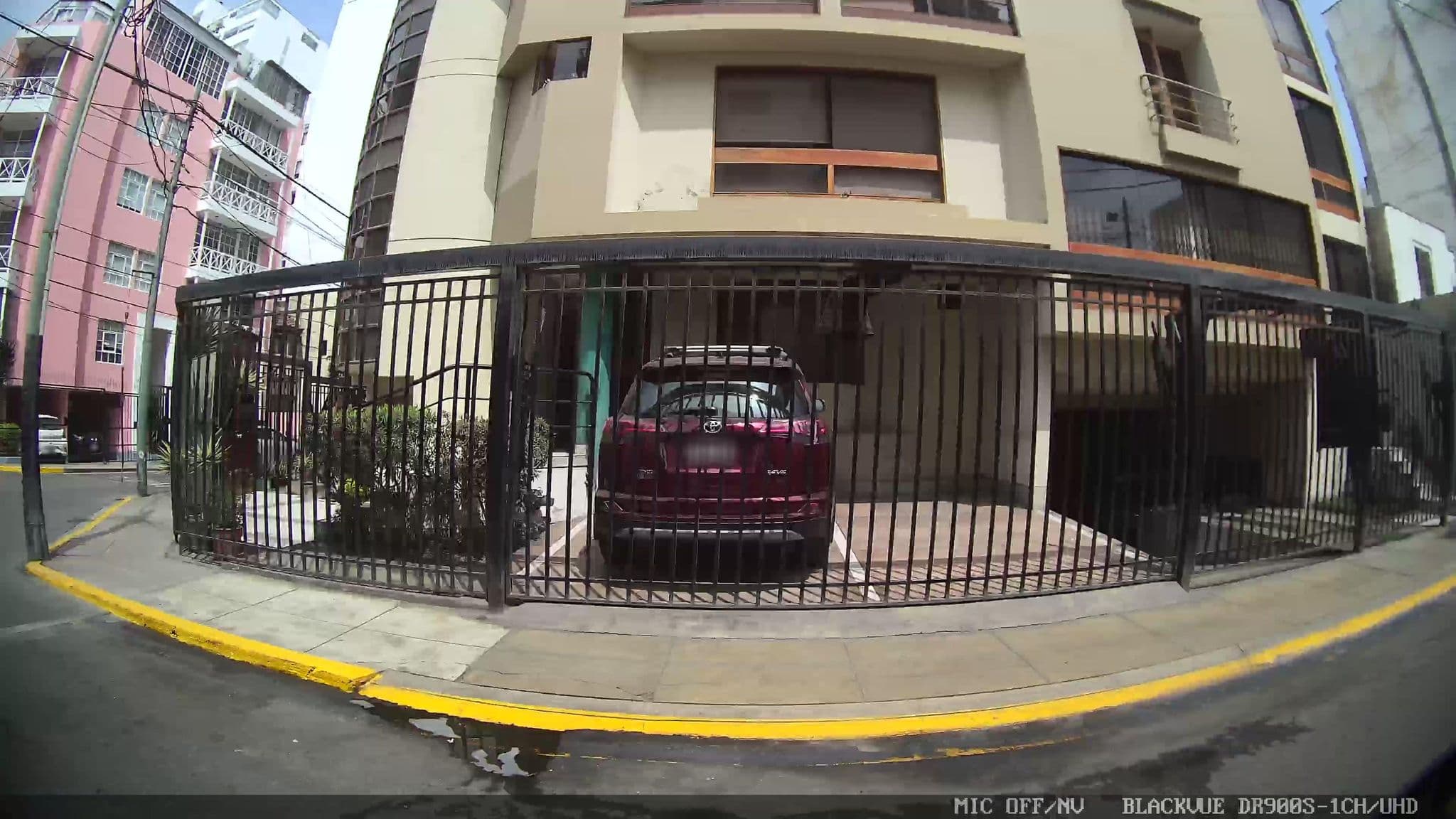 Street view near Nazca House, Miraflores — © kaart_1 (CC BY-SA · Mapillary)