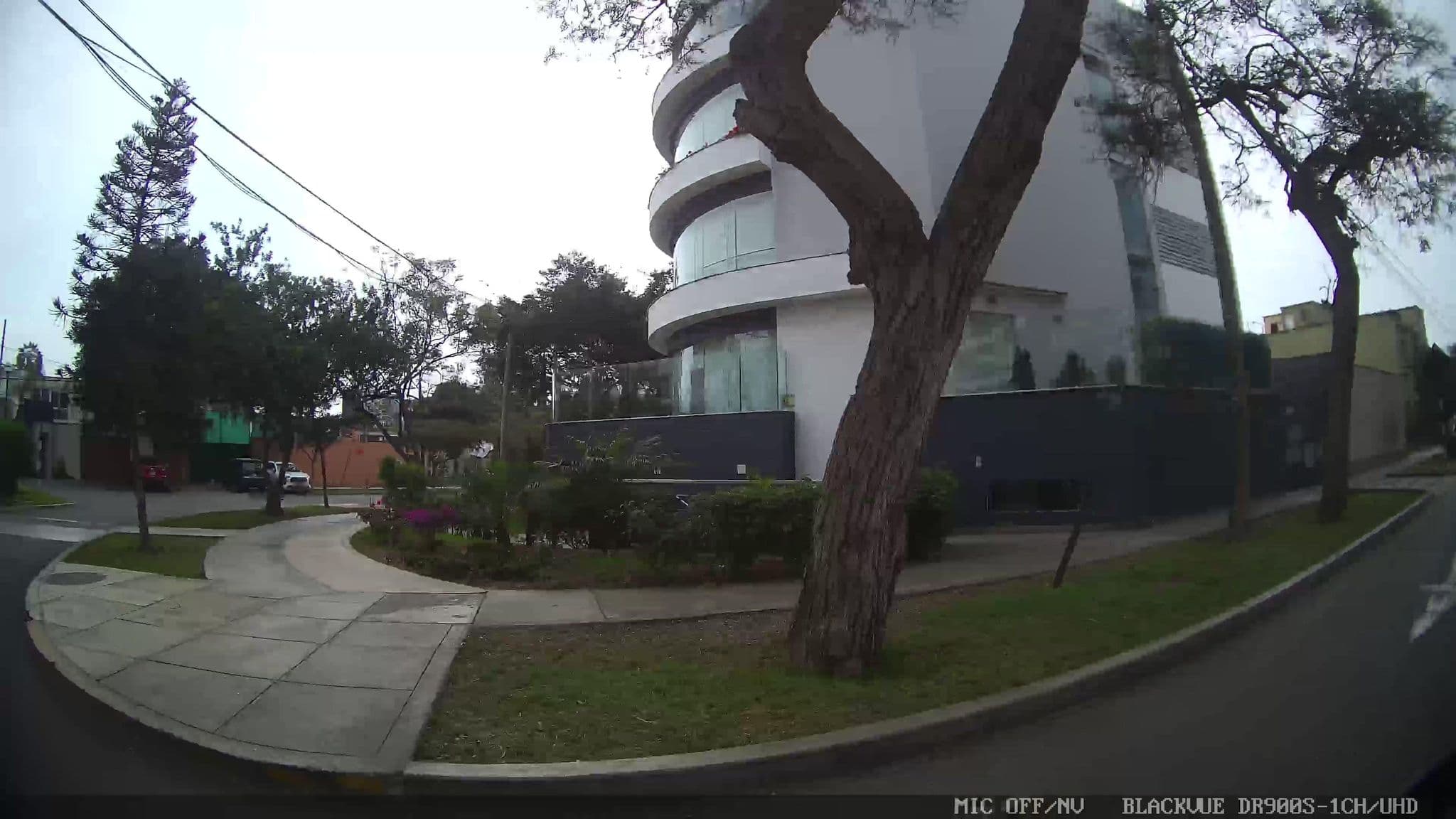 Street view near Hotel Villa Molina, Miraflores — © kaart_1 (CC BY-SA · Mapillary)
